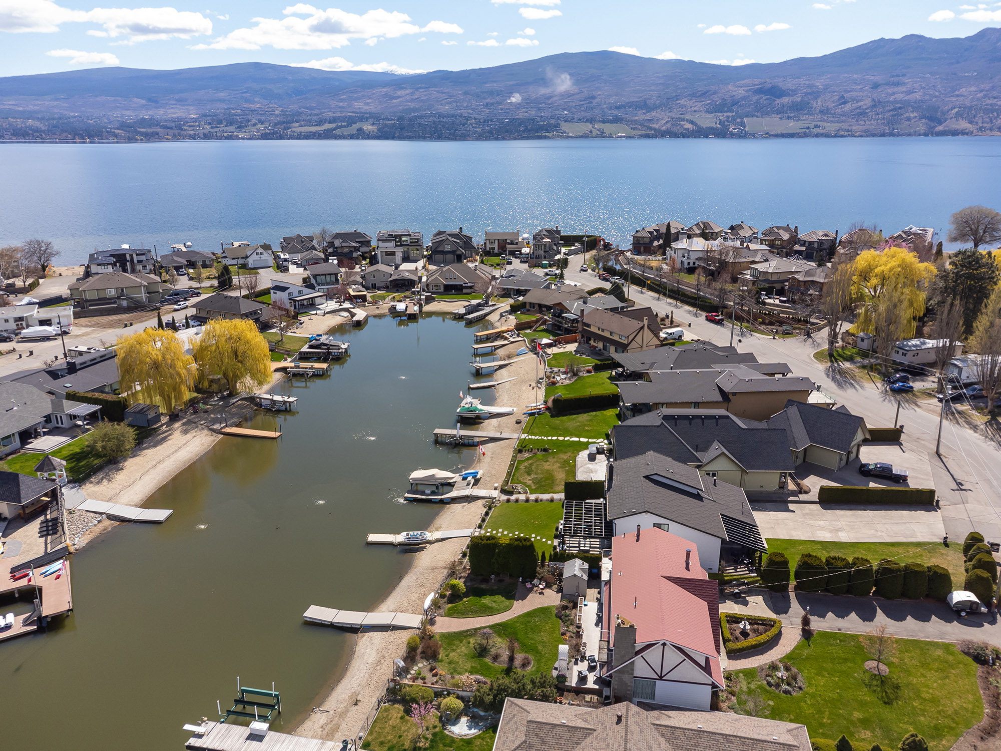 1404 Green Bay Road West Kelowna V4T 2B8