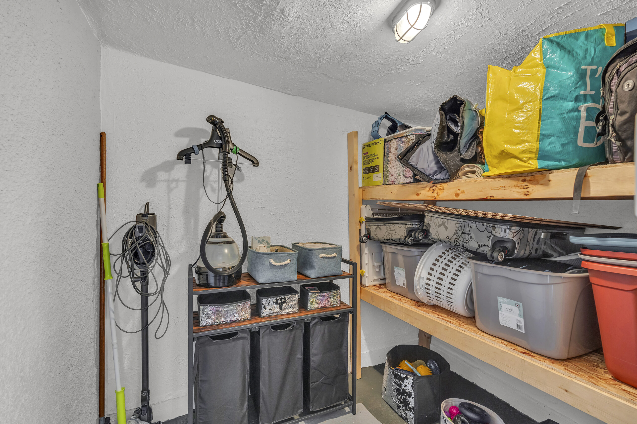 5899 Okanagan Street Oliver V0H 1T0