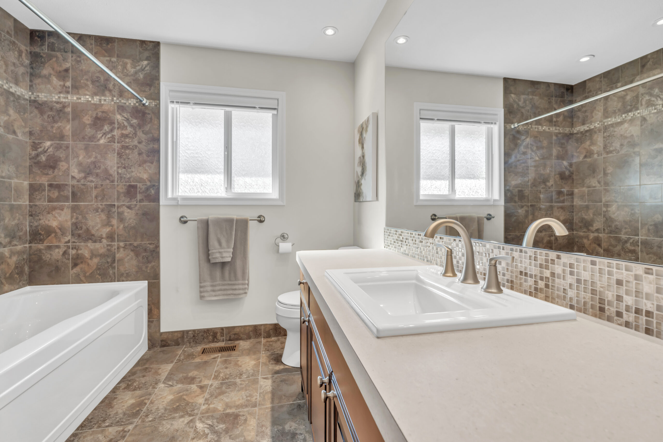 184 Ash Place Penticton V2A 6S7