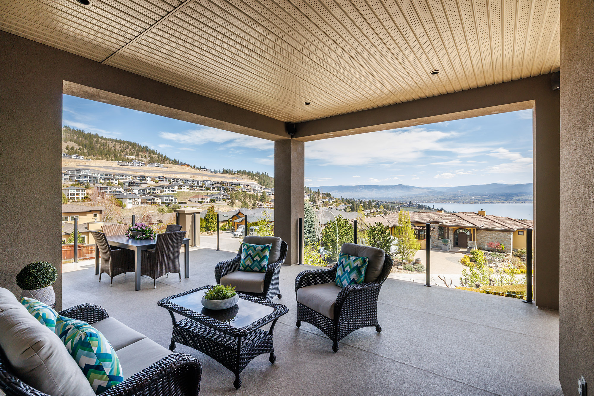1524 Vineyard Drive West Kelowna