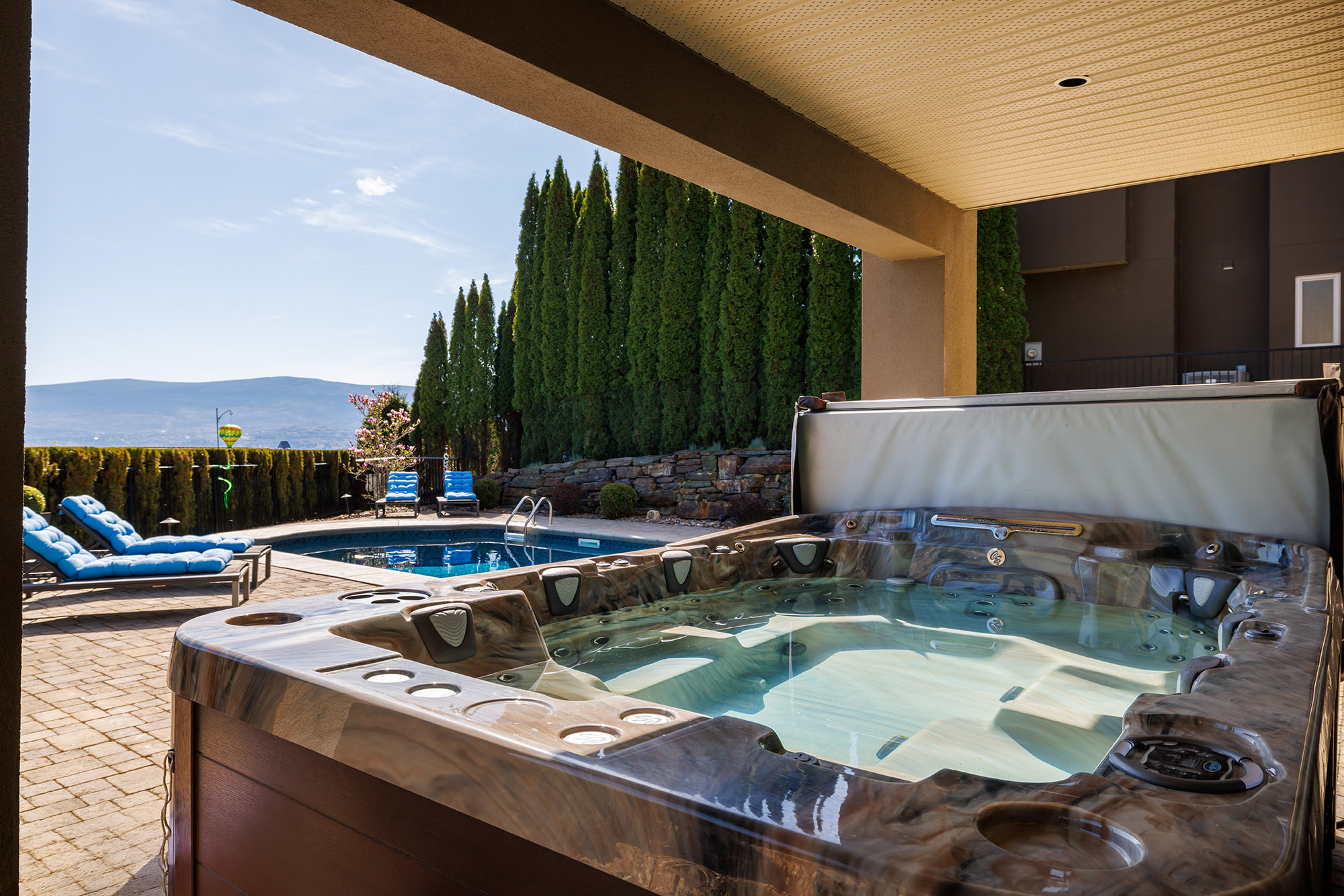 1524 Vineyard Drive West Kelowna