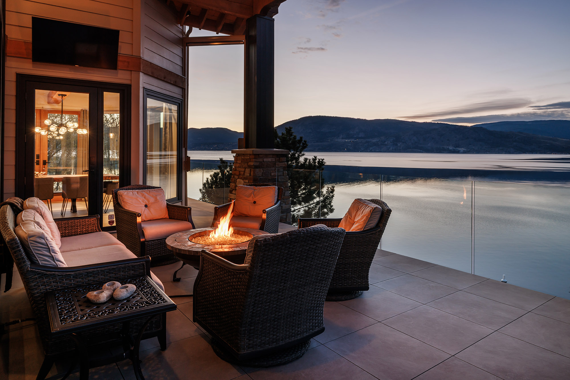 6850 Lakeshore Road Kelowna V1W 4J5