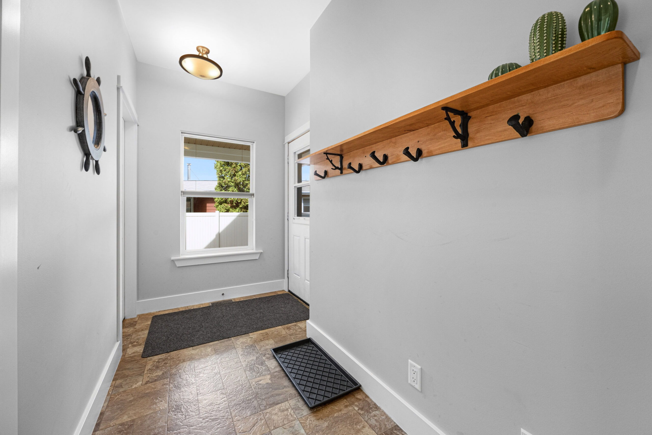 4633 Peach Crescent Okanagan Falls V0H 1R2