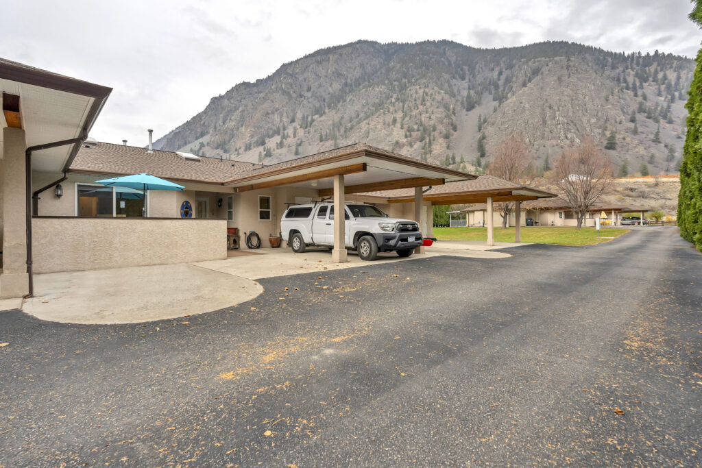 3038 Orchard Drive 2 Keremeos V0X 1N1
