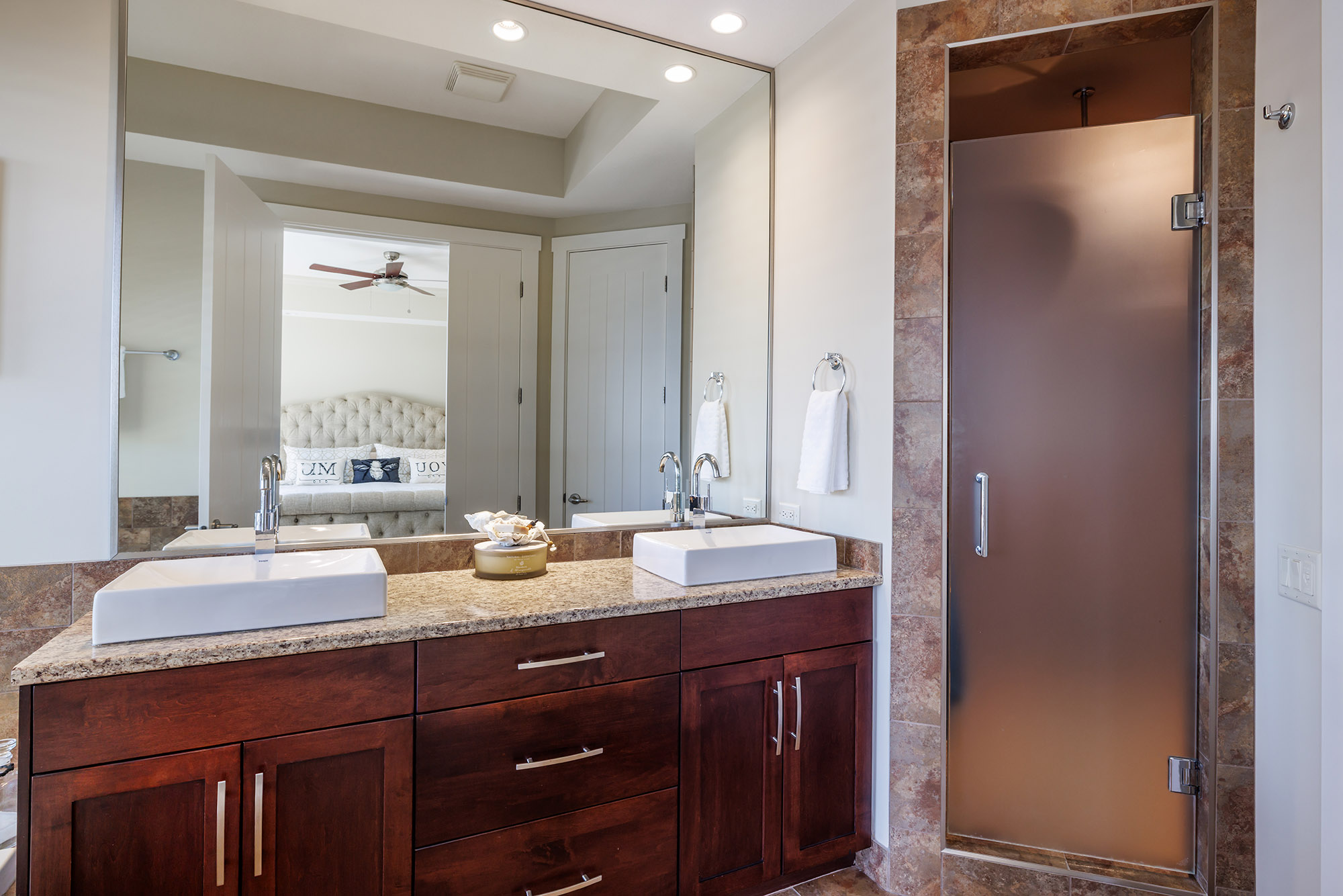 5987 Meldrum Place Peachland V0H 1X4