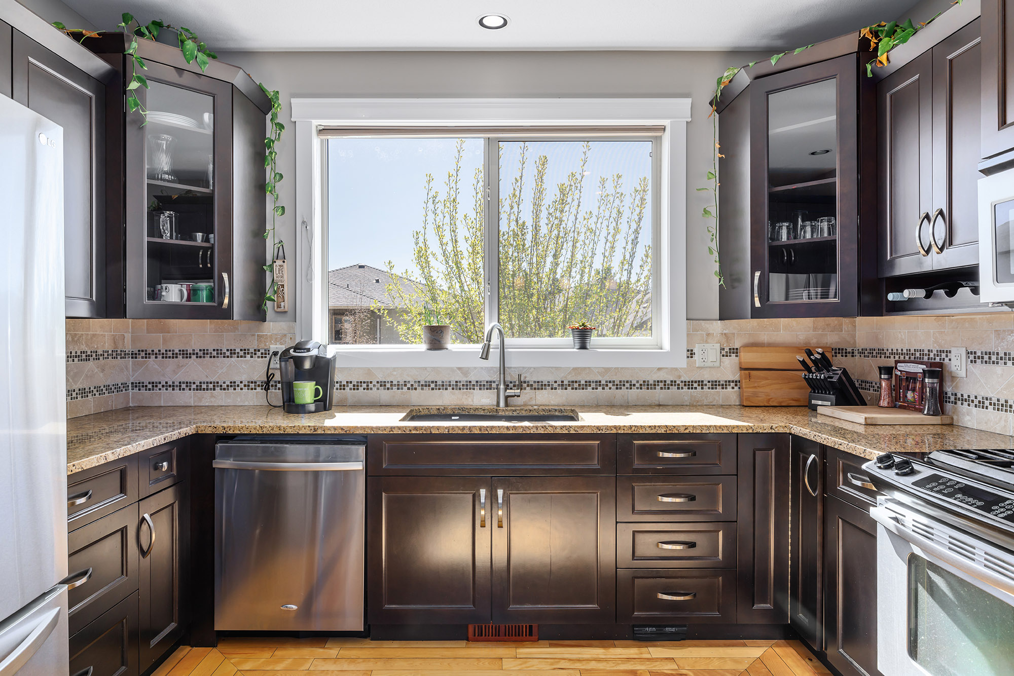 2054 Sunview Drive West Kelowna V1Z 3X6