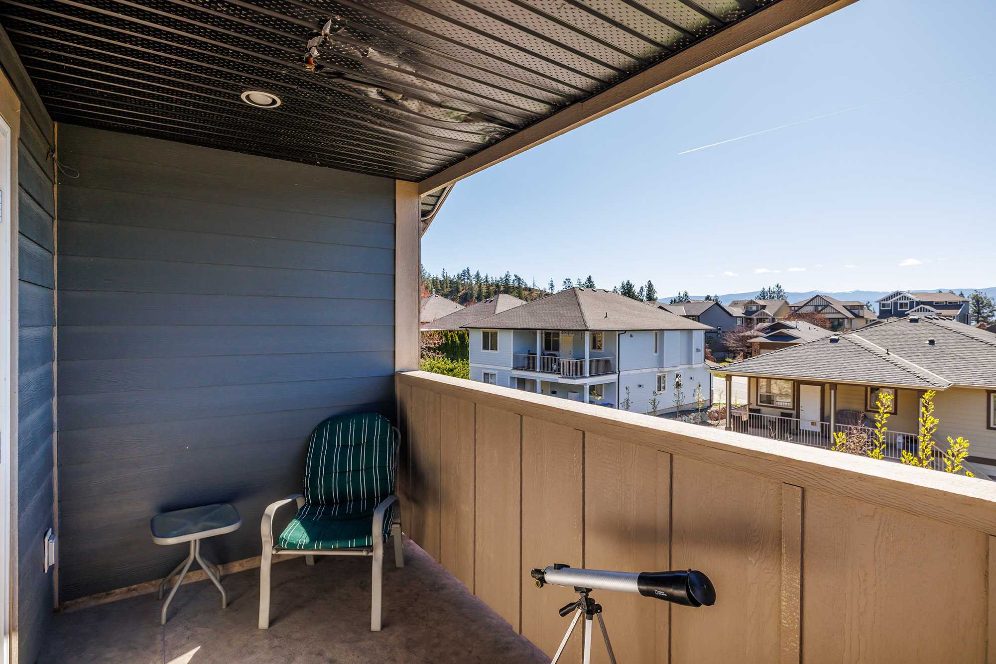 2054 Sunview Drive West Kelowna V1Z 3X6