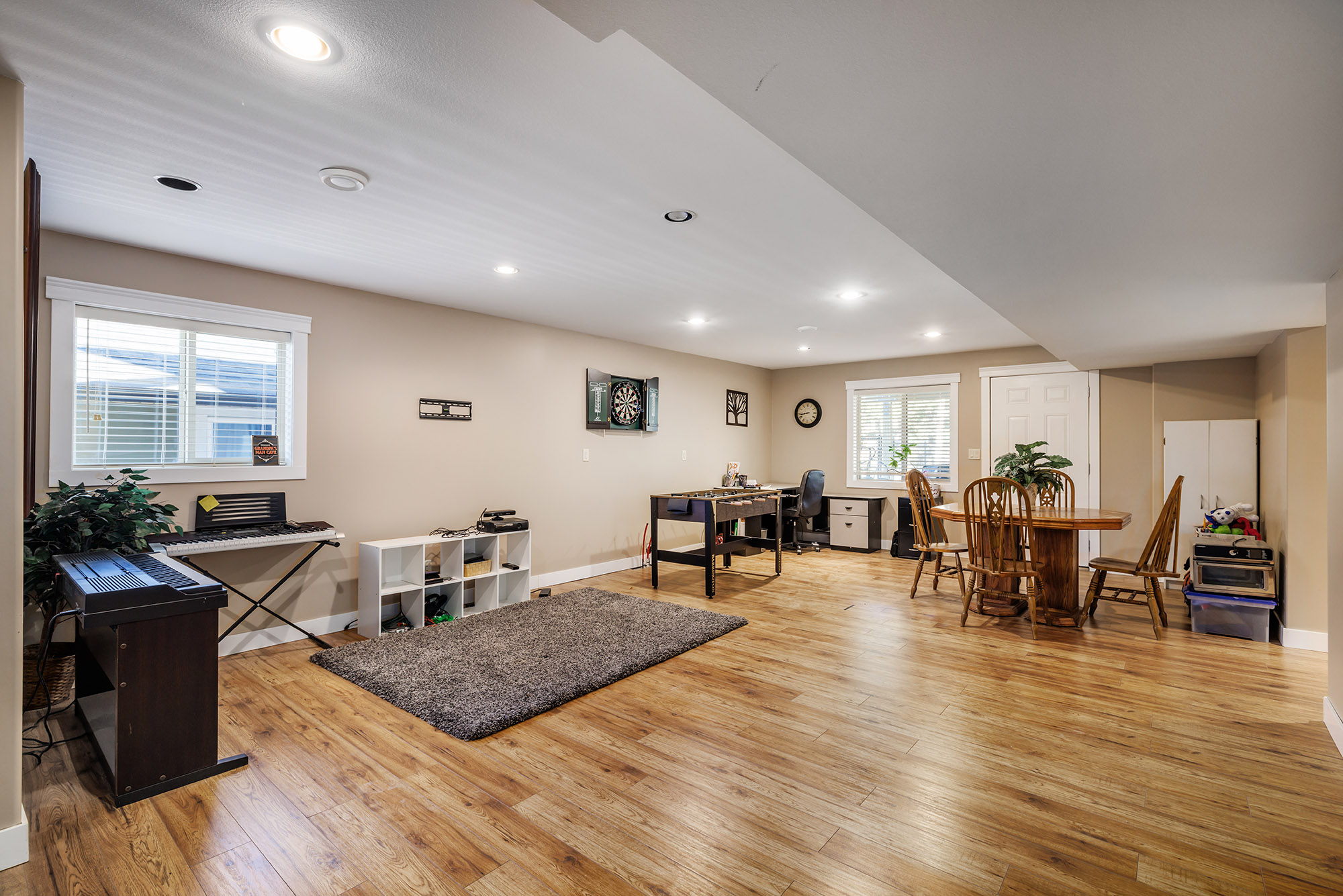 2054 Sunview Drive West Kelowna V1Z 3X6