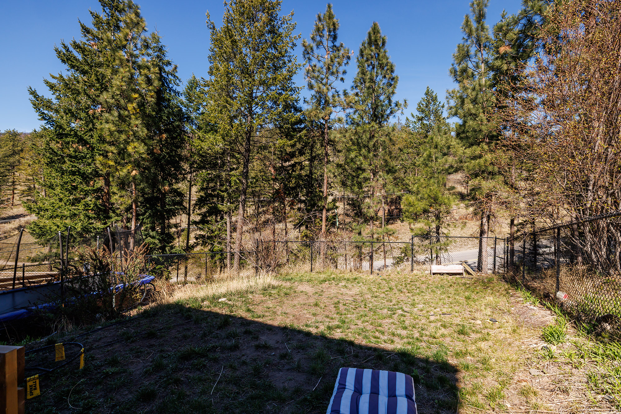 2054 Sunview Drive West Kelowna V1Z 3X6
