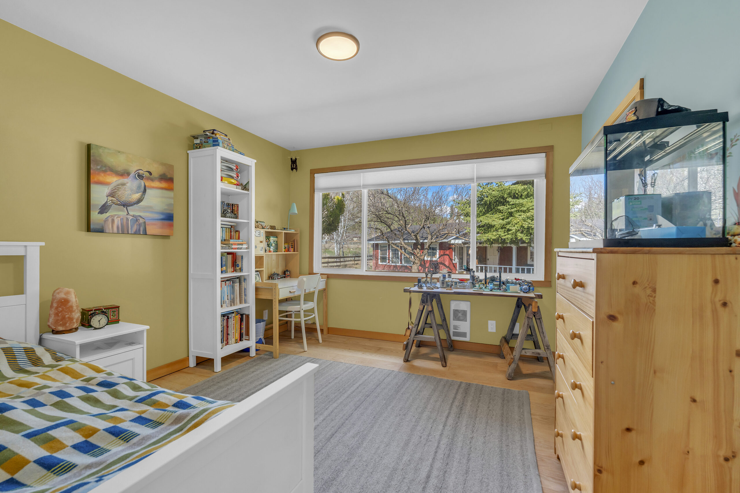 212 Carr Crescent Oliver V0H 1T5