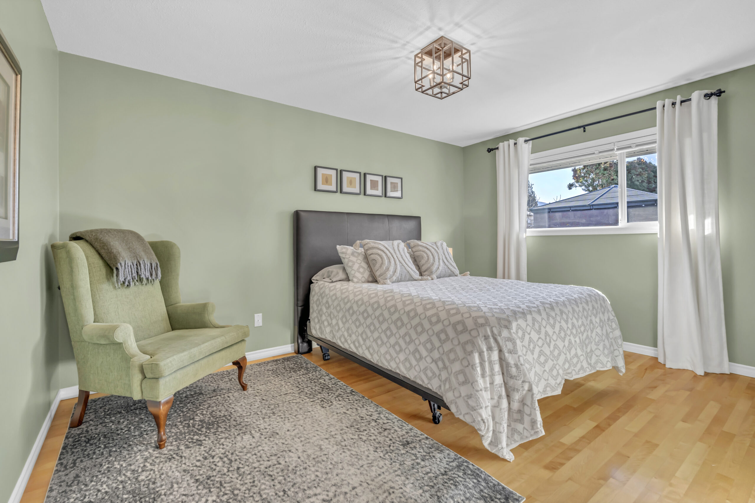 184 Ash Place Penticton V2A 6S7