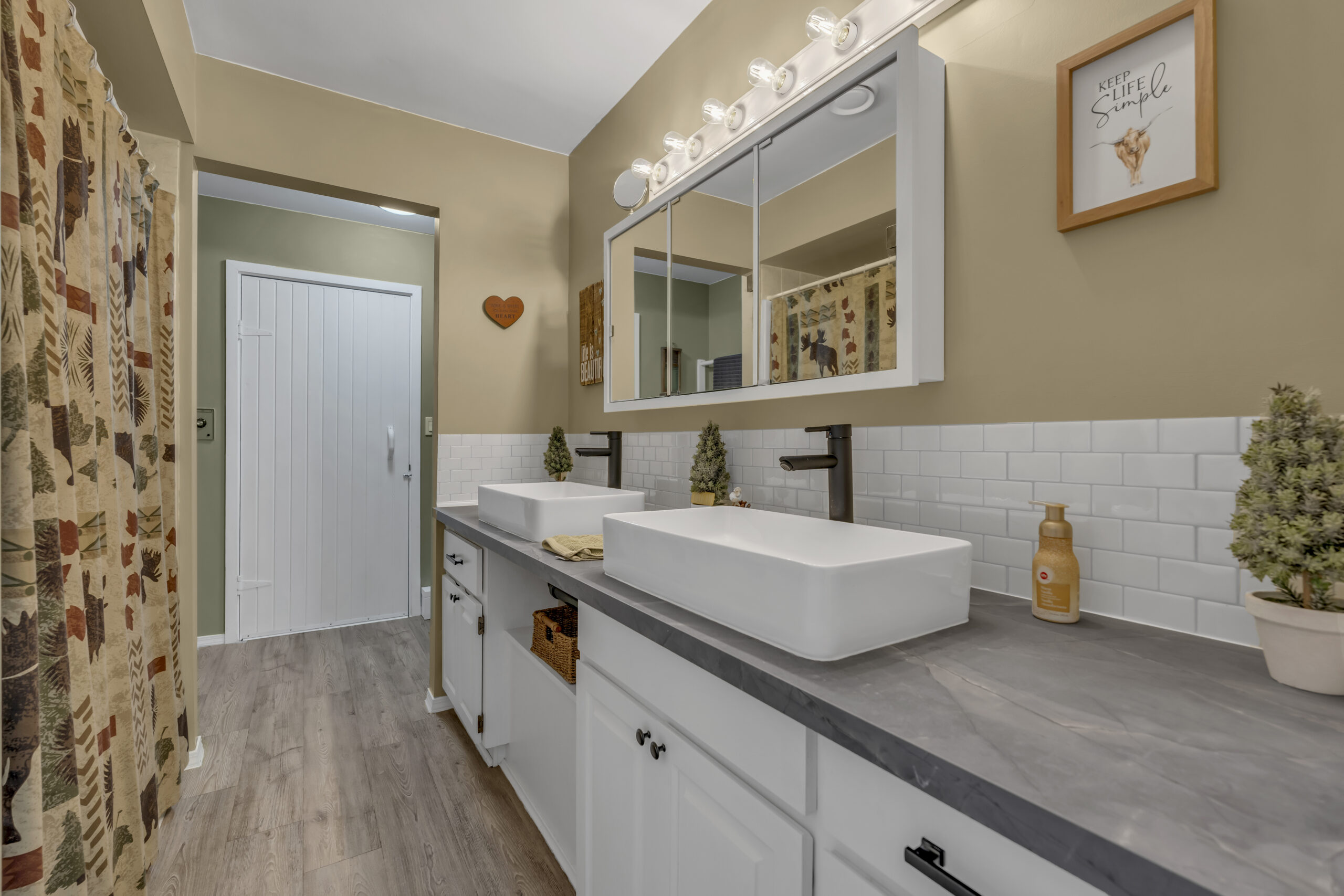 2261 Arcat Road Princeton V0X 1W0