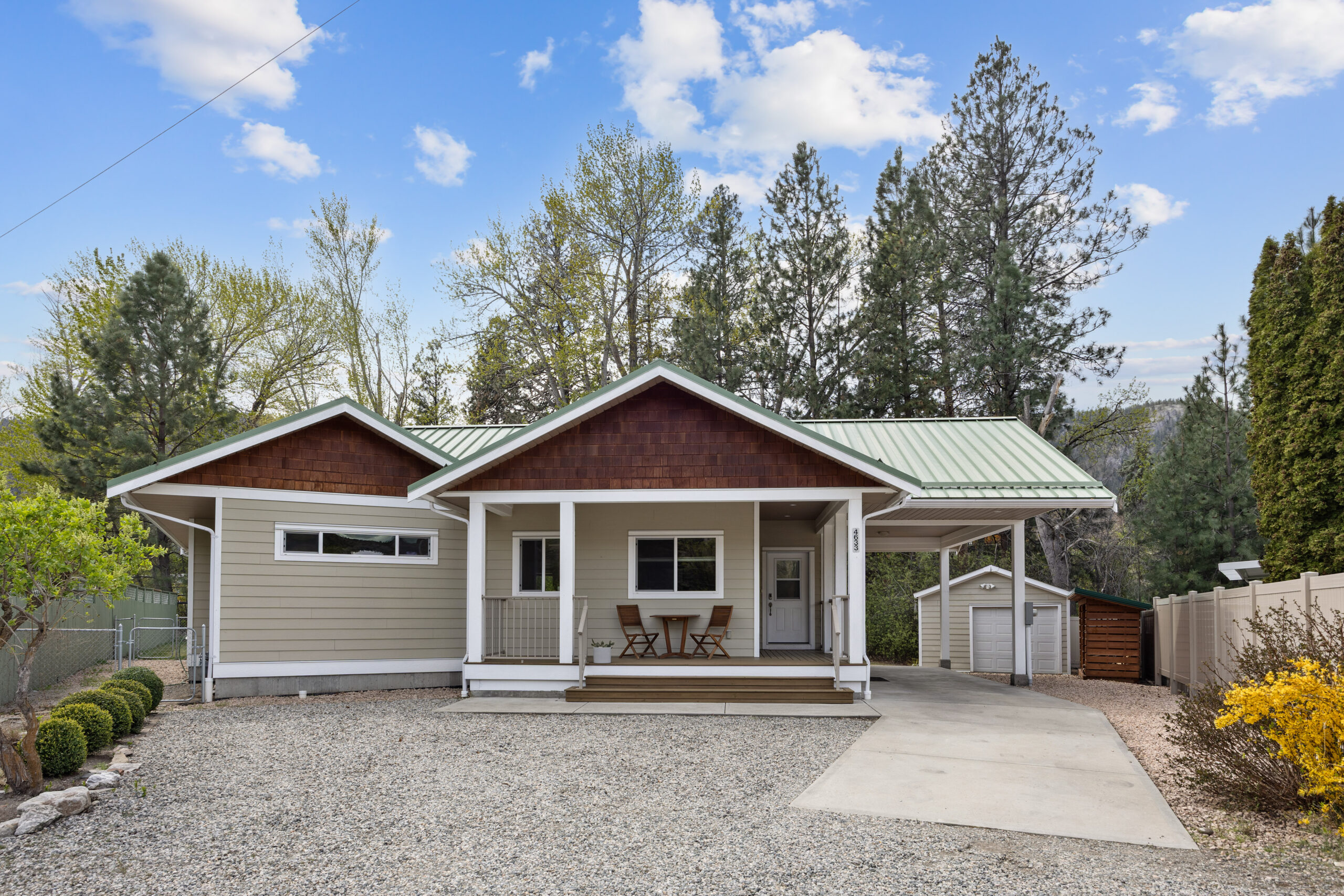 4633 Peach Crescent Okanagan Falls V0H 1R2