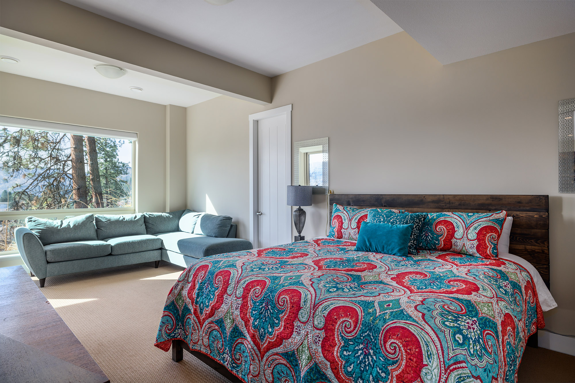 5987 Meldrum Place Peachland V0H 1X4