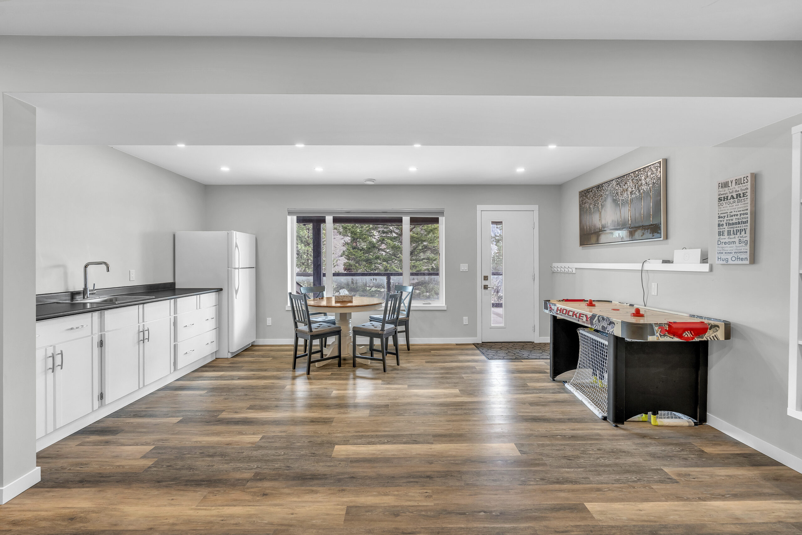 163 Farleigh Lake Road Penticton V2A 0E6