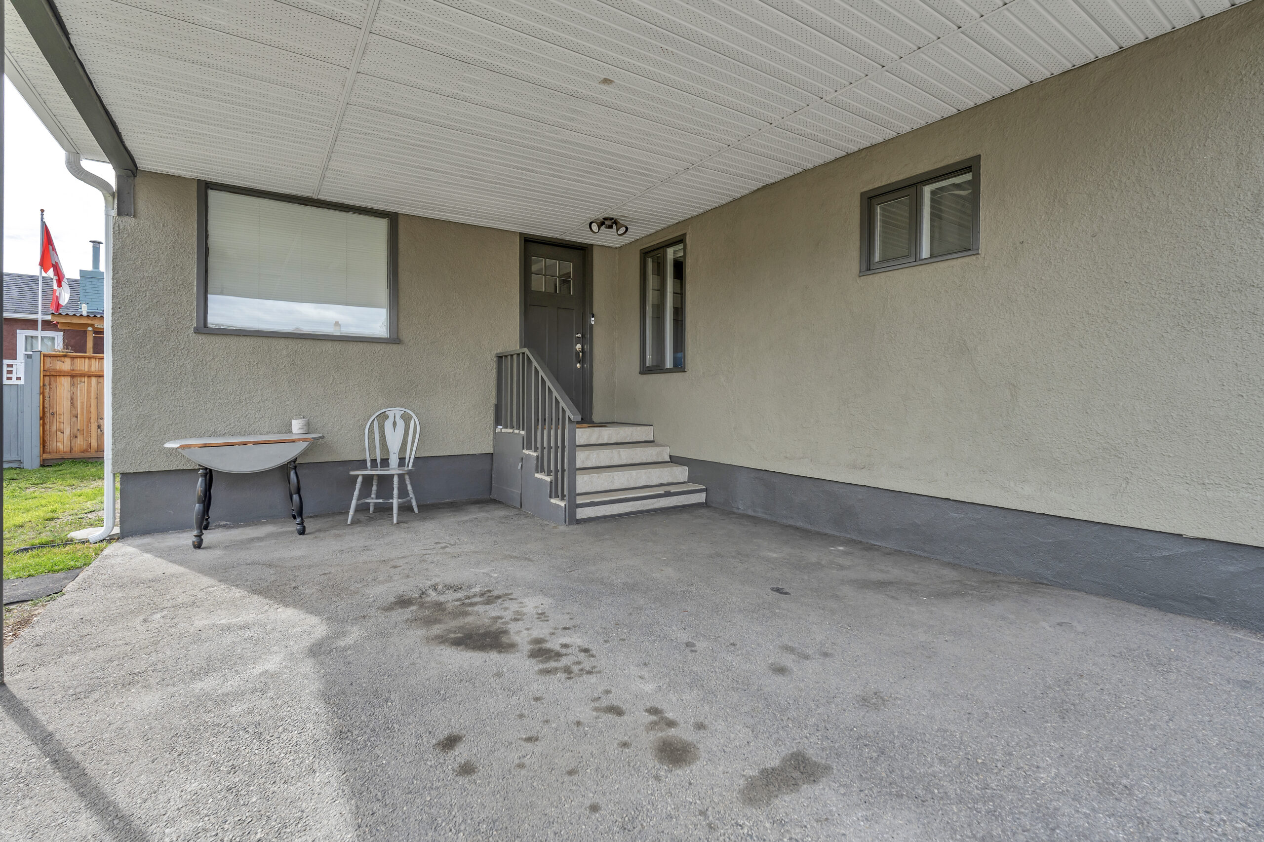 5899 Okanagan Street Oliver V0H 1T0