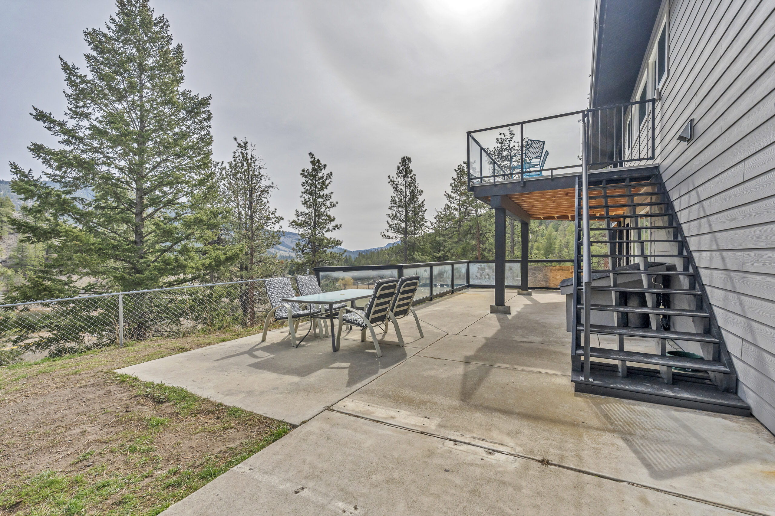 163 Farleigh Lake Road Penticton V2A 0E6
