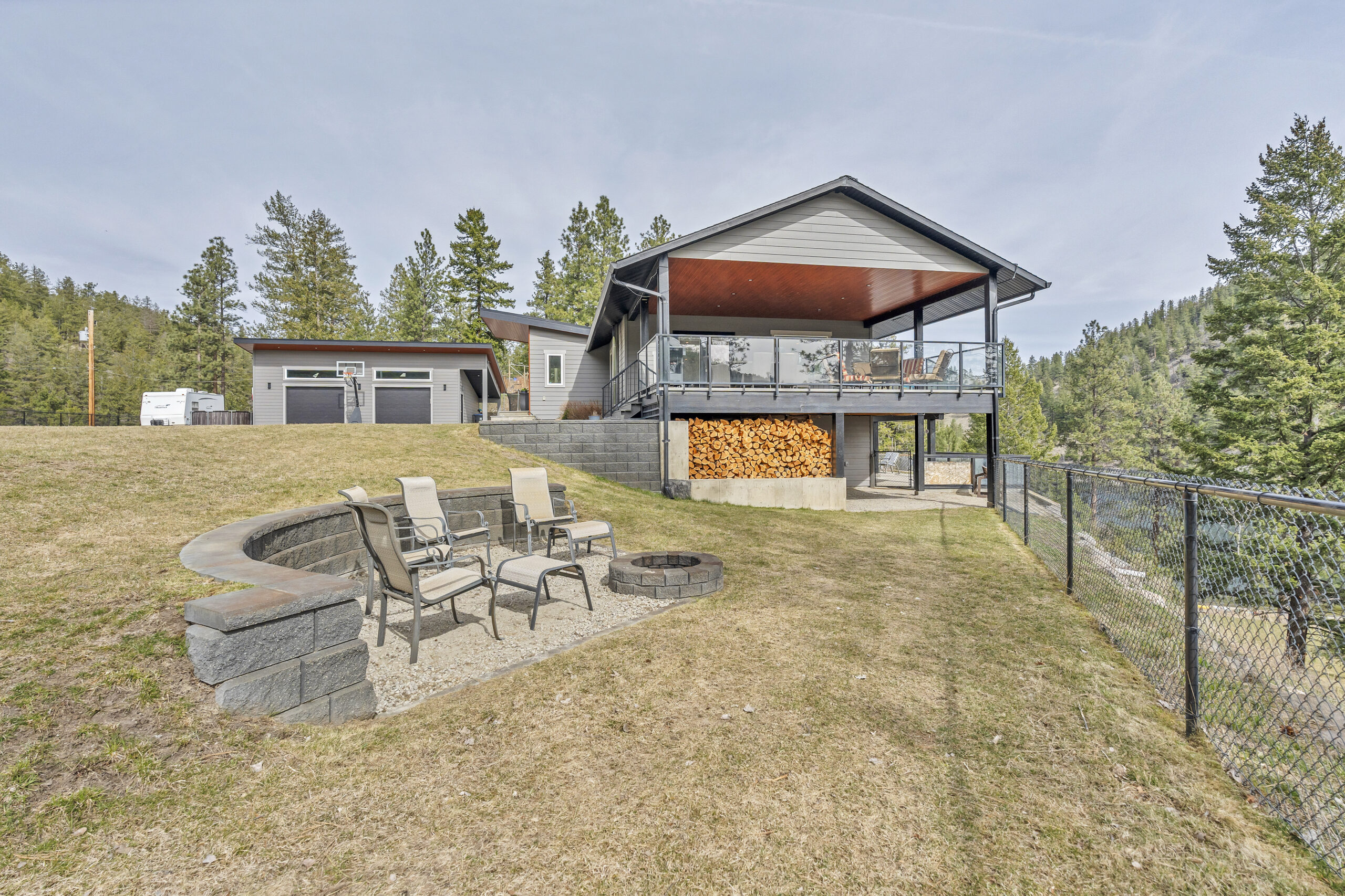 163 Farleigh Lake Road Penticton V2A 0E6