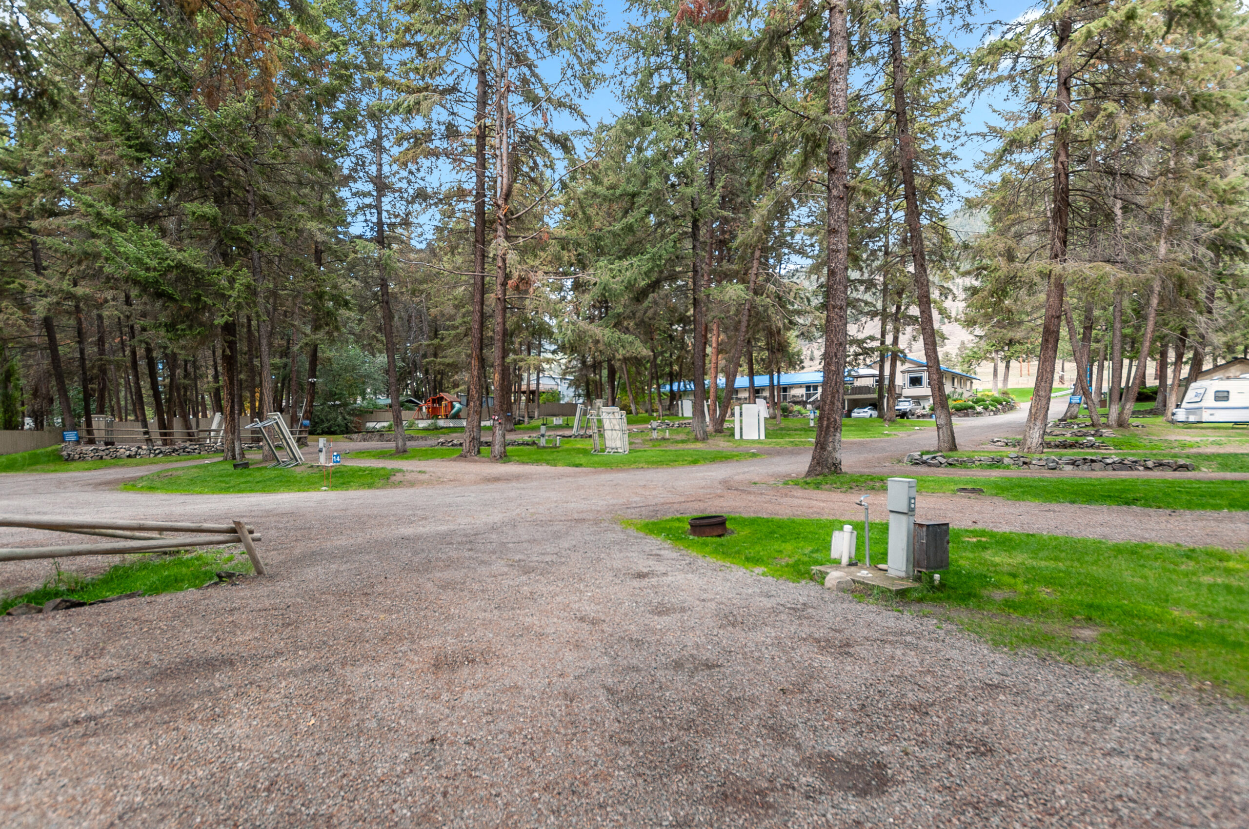 6165 Highway 3 Hedley V0X 1K0