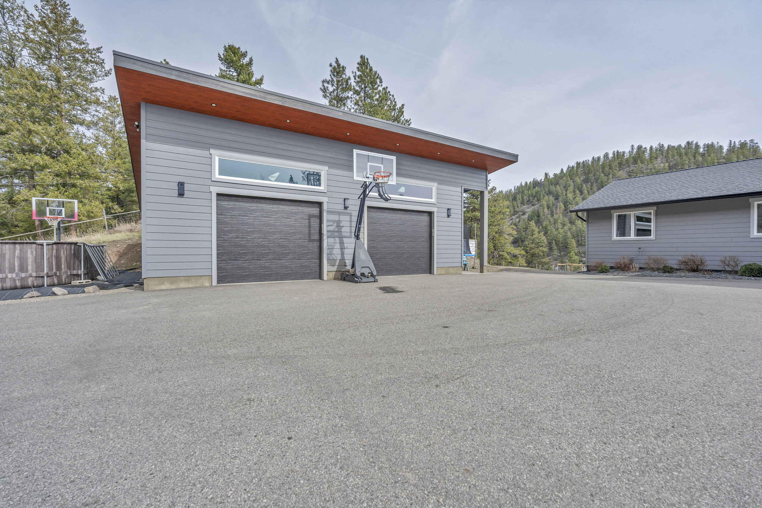 163 Farleigh Lake Road Penticton V2A 0E6