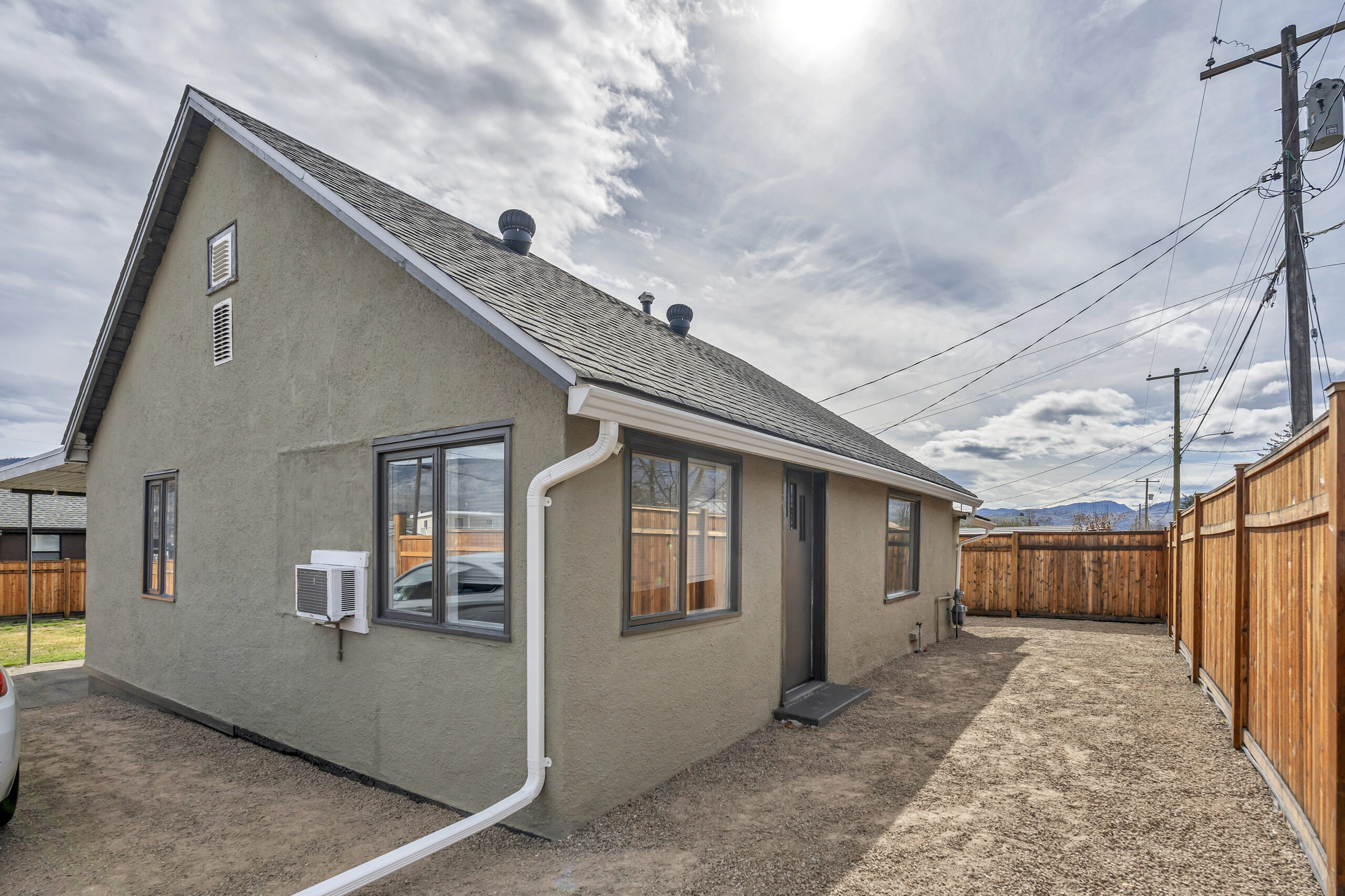 5899 Okanagan Street Oliver V0H 1T0