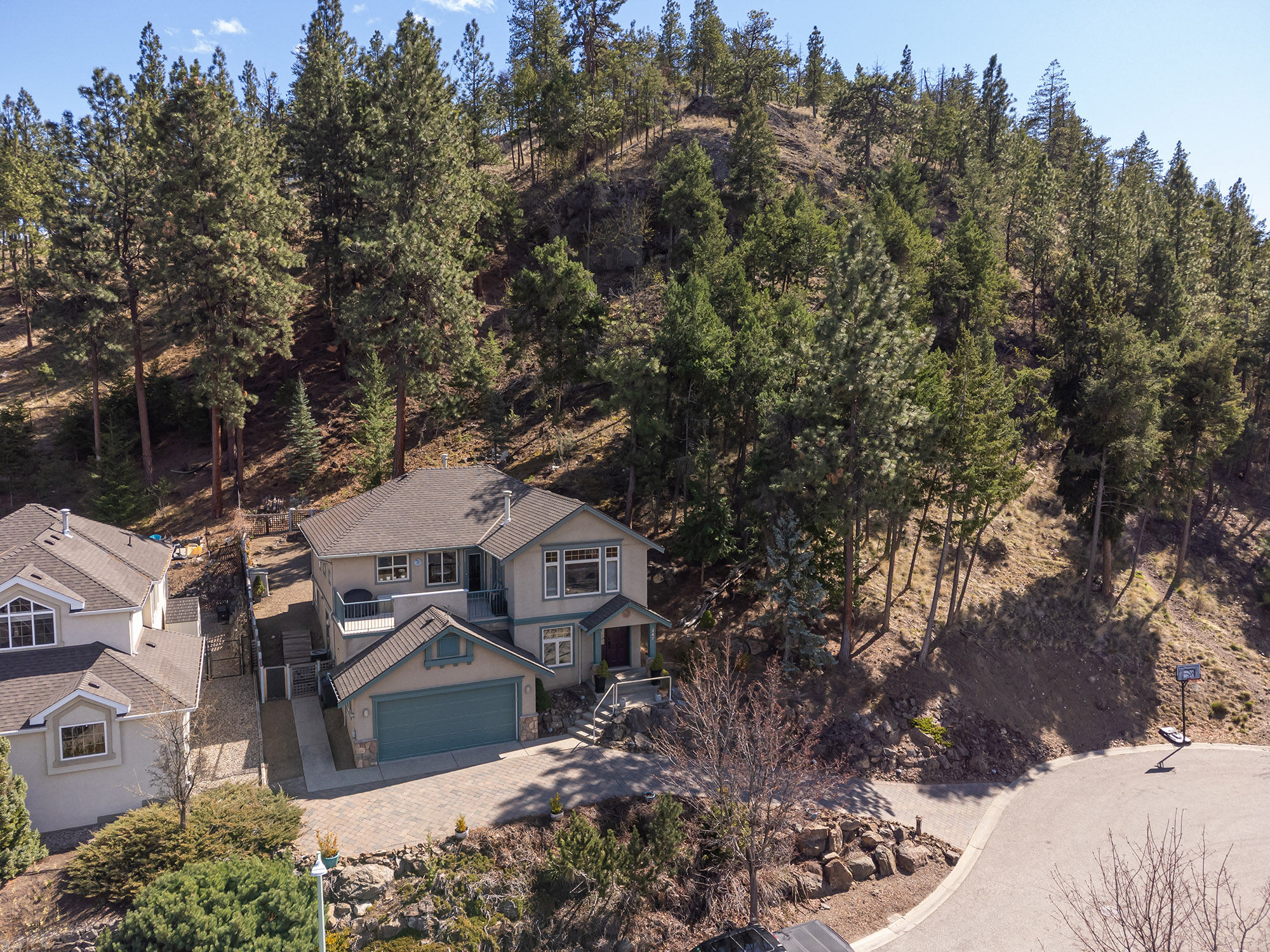 347 Woodwind Court Kelowna V1V 2L3
