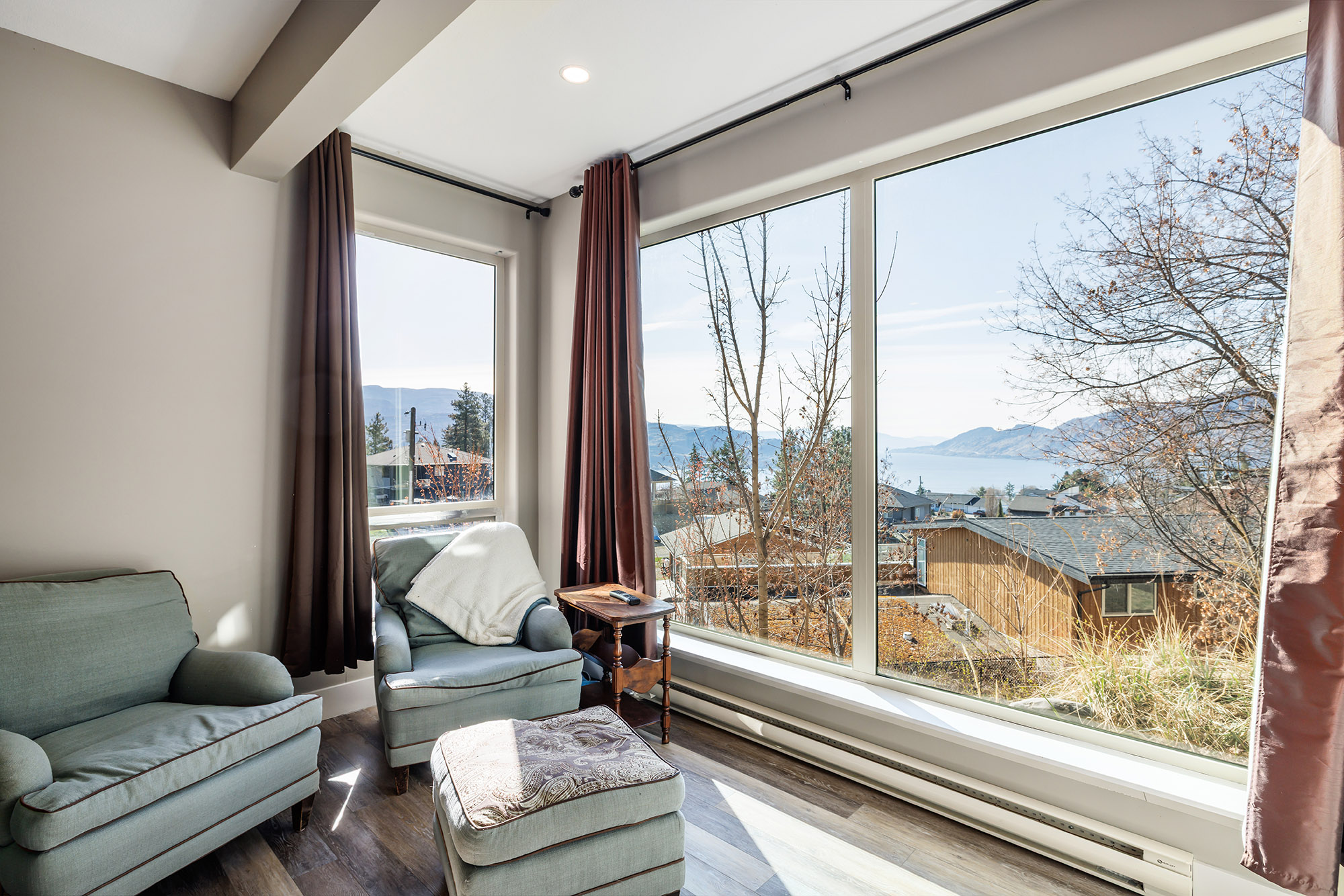 5987 Meldrum Place Peachland V0H 1X4