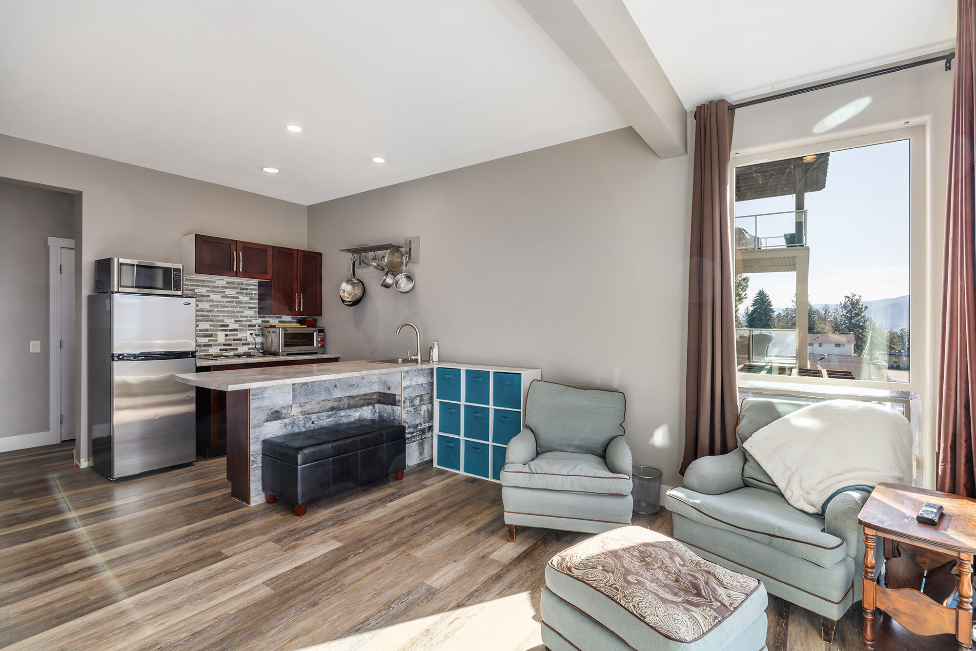 5987 Meldrum Place Peachland V0H 1X4