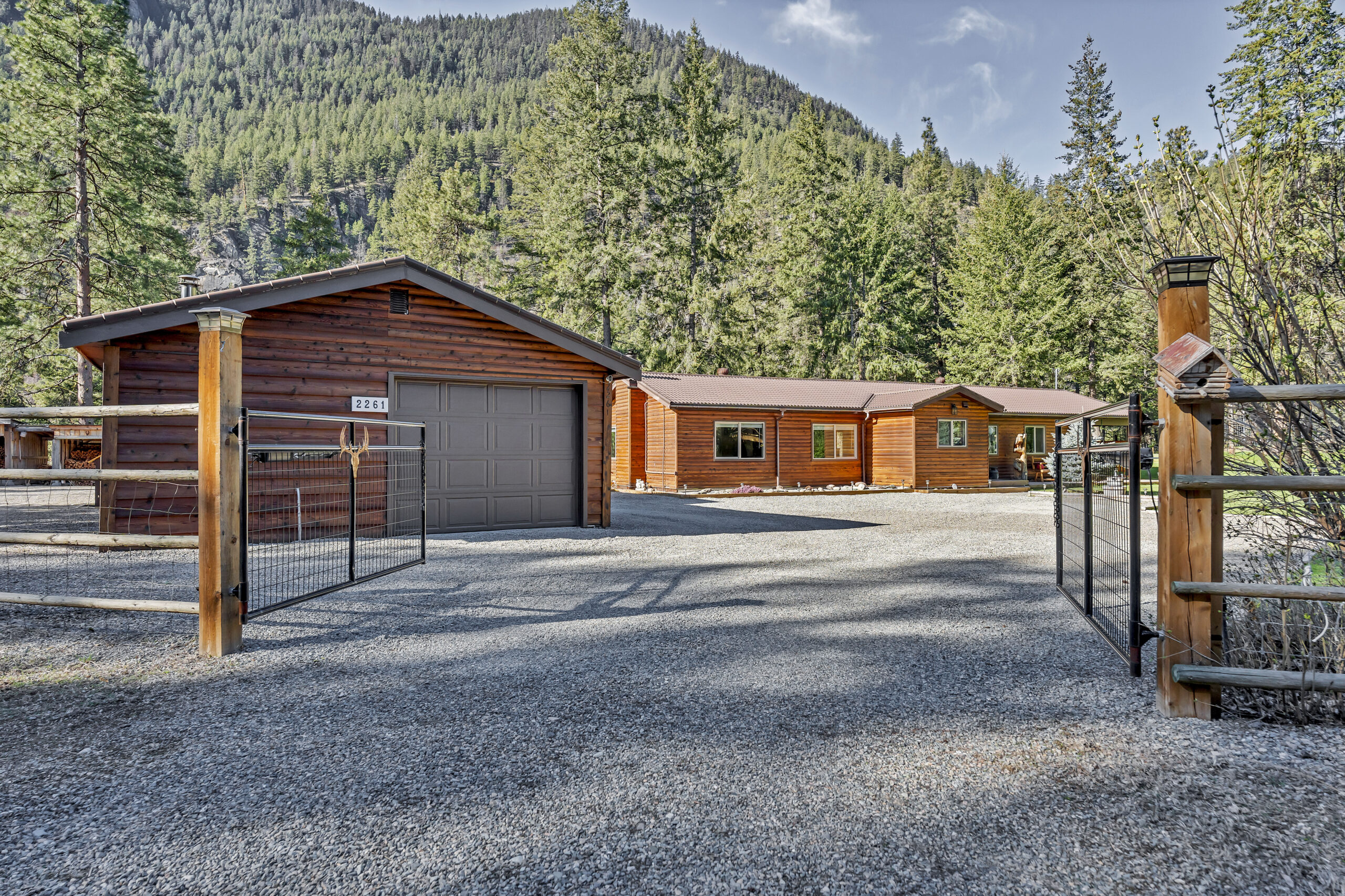 2261 Arcat Road Princeton V0X 1W0