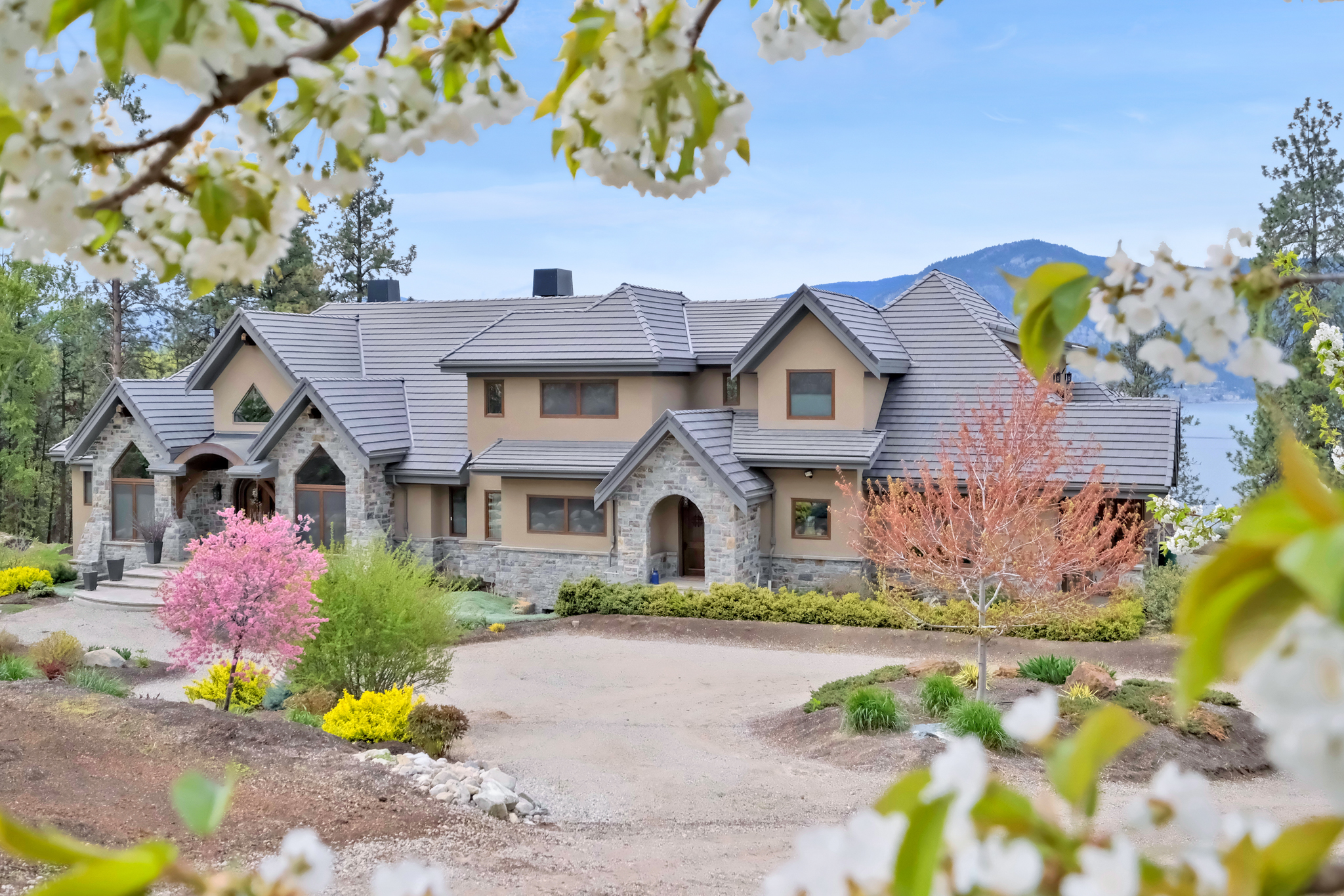 2119 Naramata Road Naramata V0H 1N1