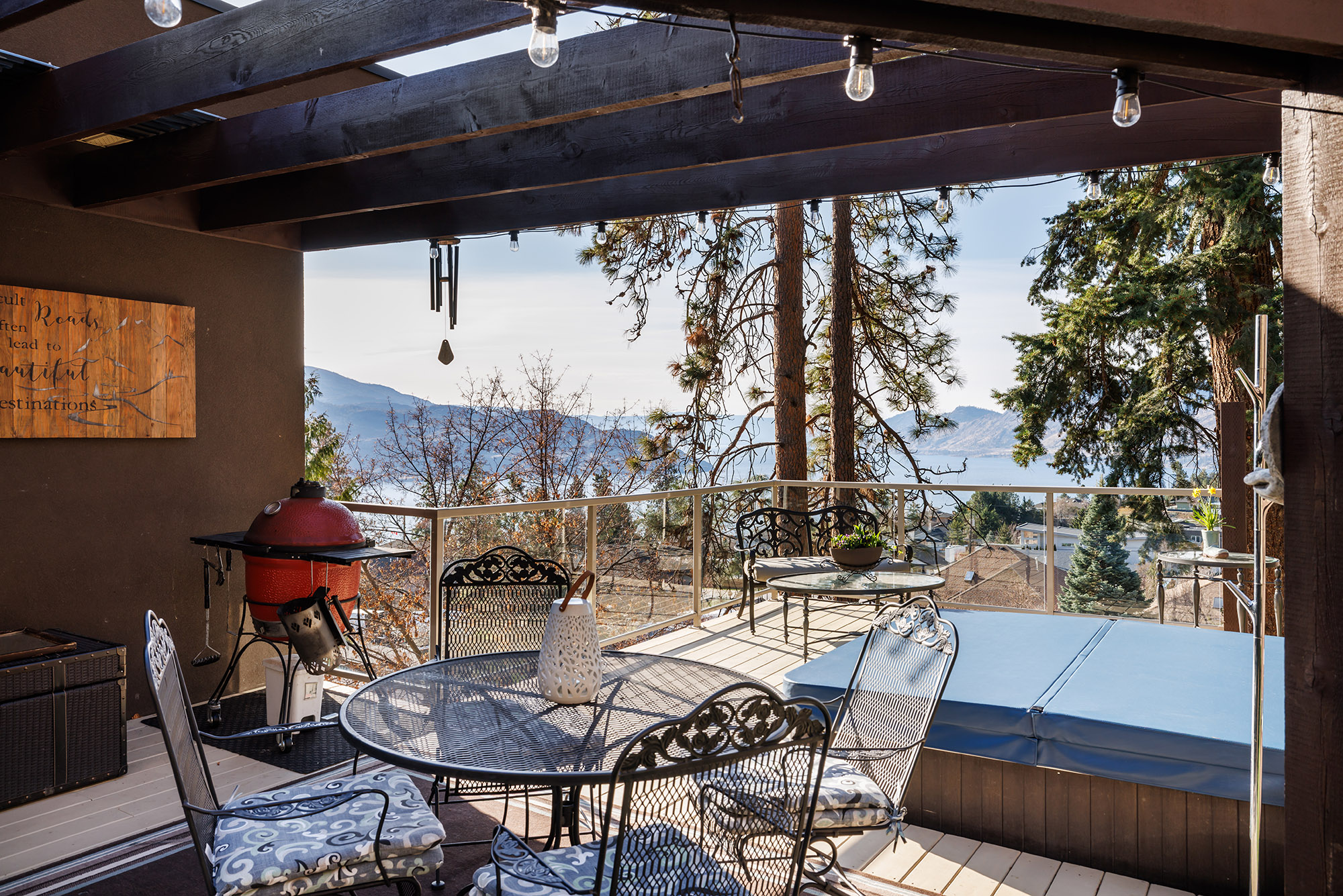 5987 Meldrum Place Peachland V0H 1X4