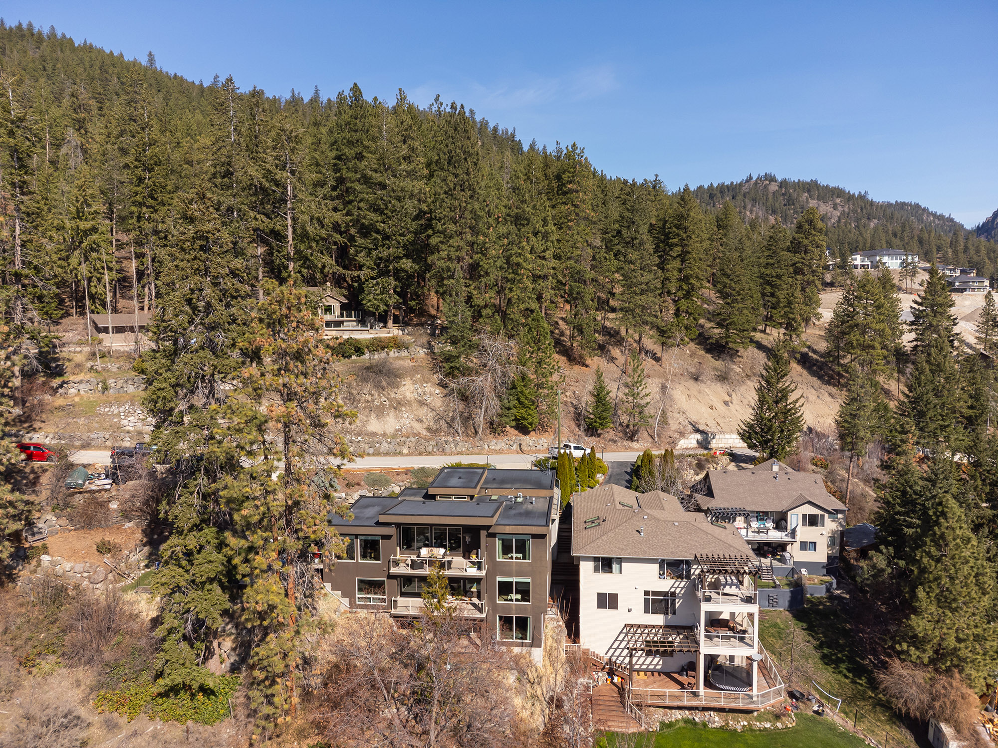 5987 Meldrum Place Peachland V0H 1X4