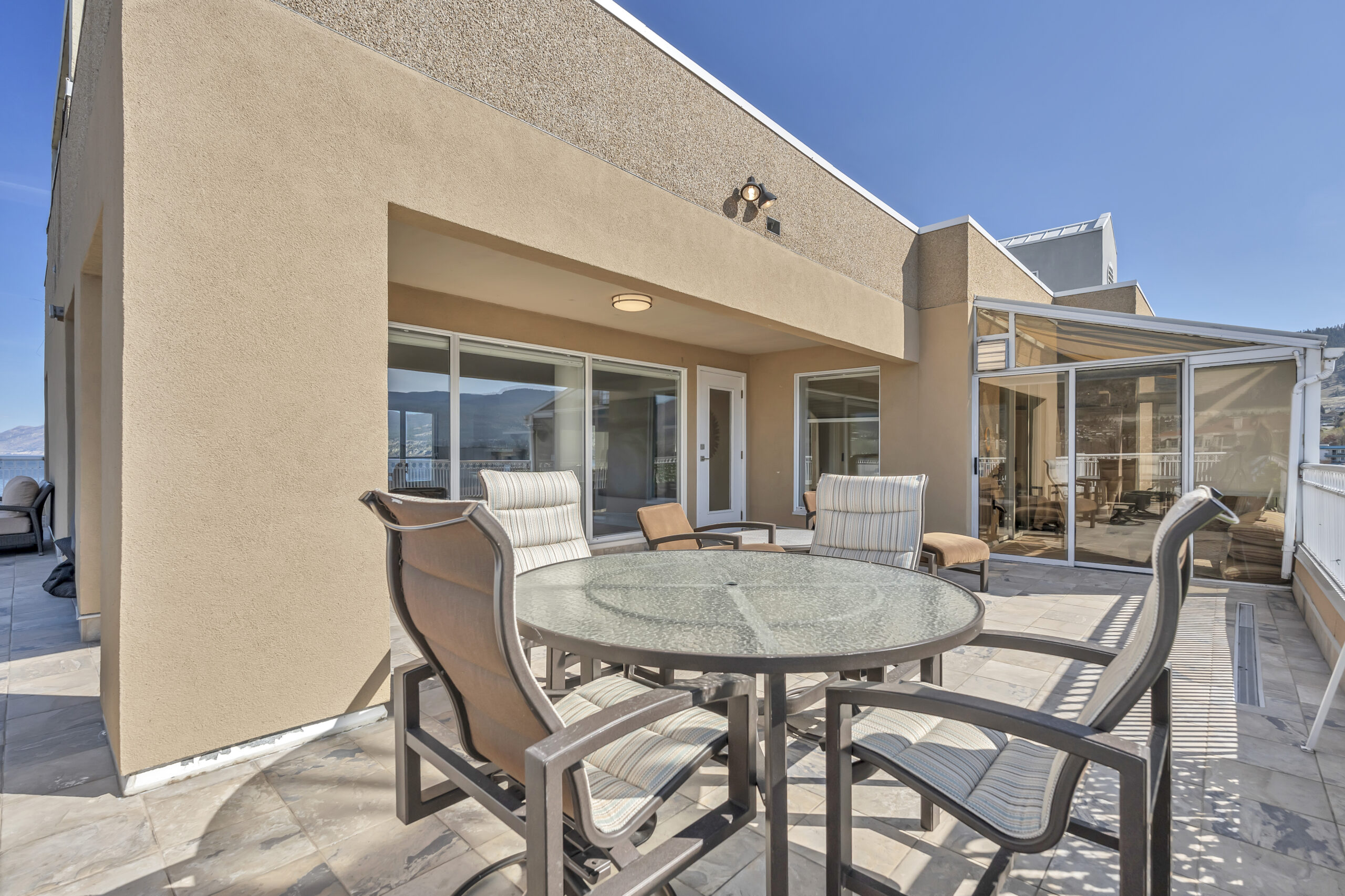 86 Lakeshore Drive 701 Penticton V2A 1B5