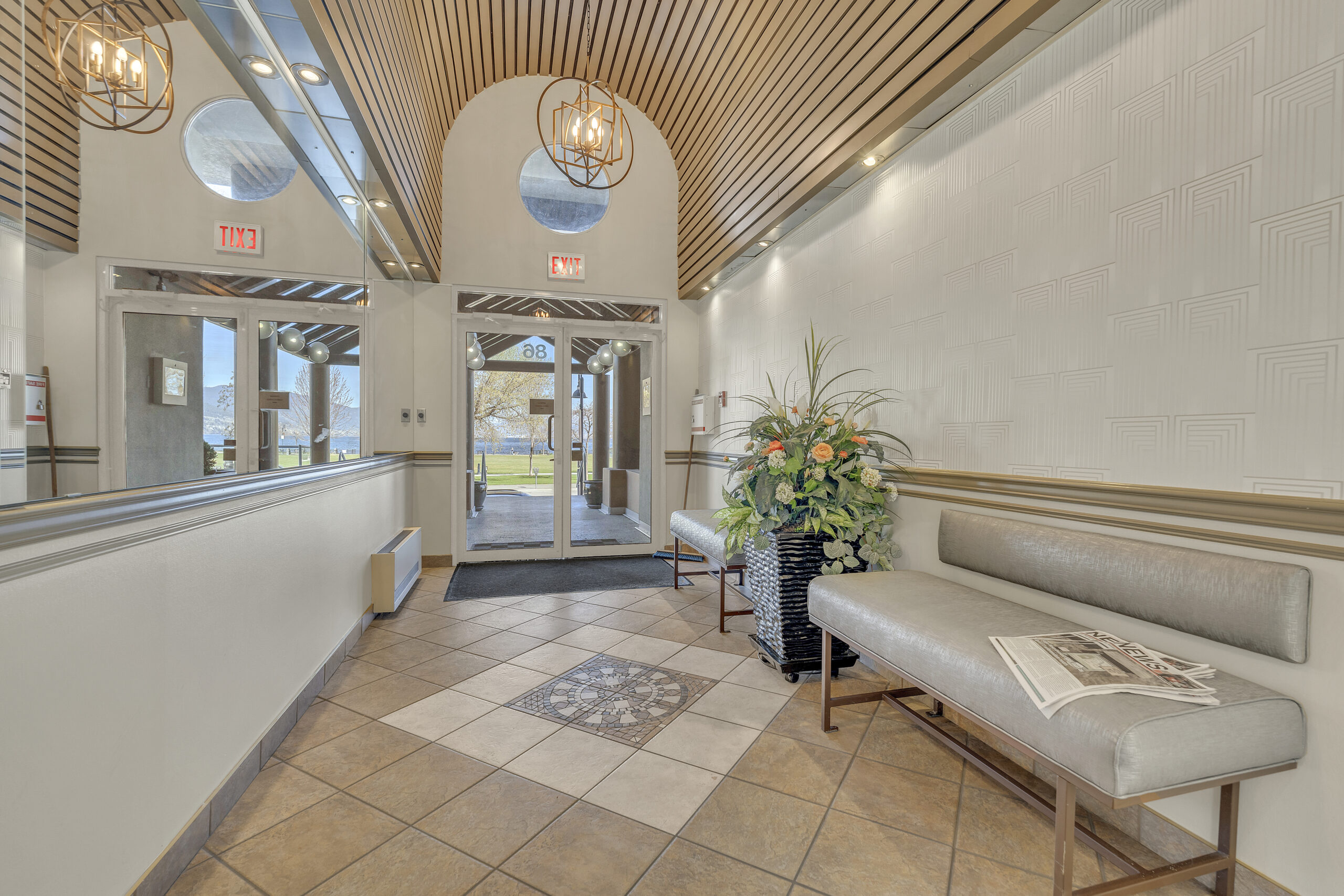 86 Lakeshore Drive 701 Penticton V2A 1B5