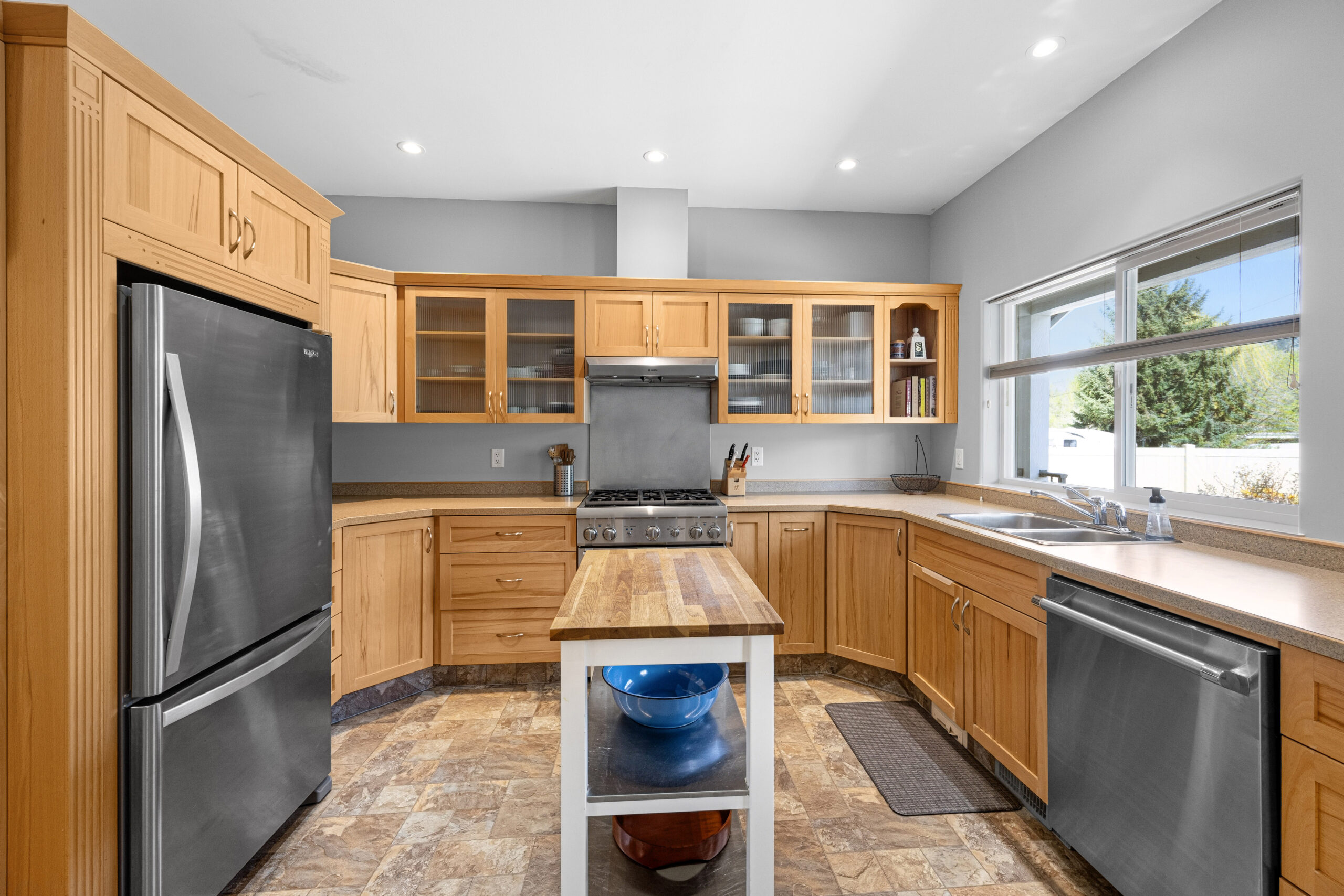 4633 Peach Crescent Okanagan Falls V0H 1R2