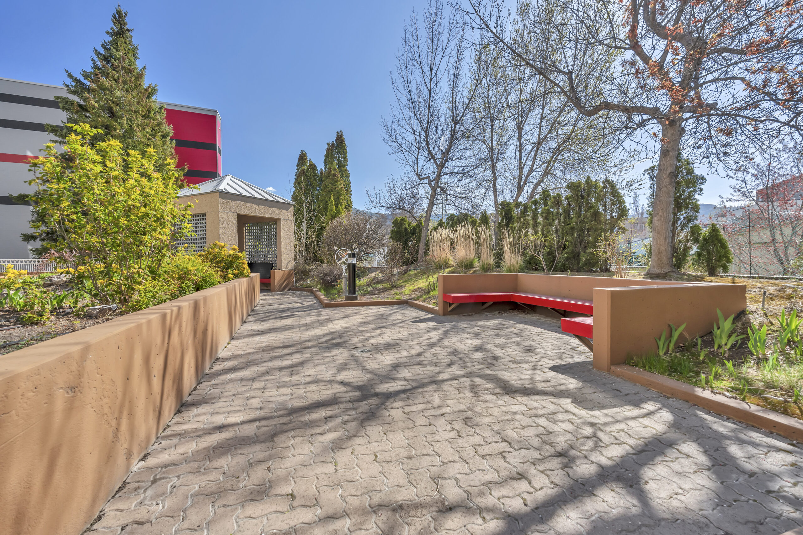 86 Lakeshore Drive 701 Penticton V2A 1B5