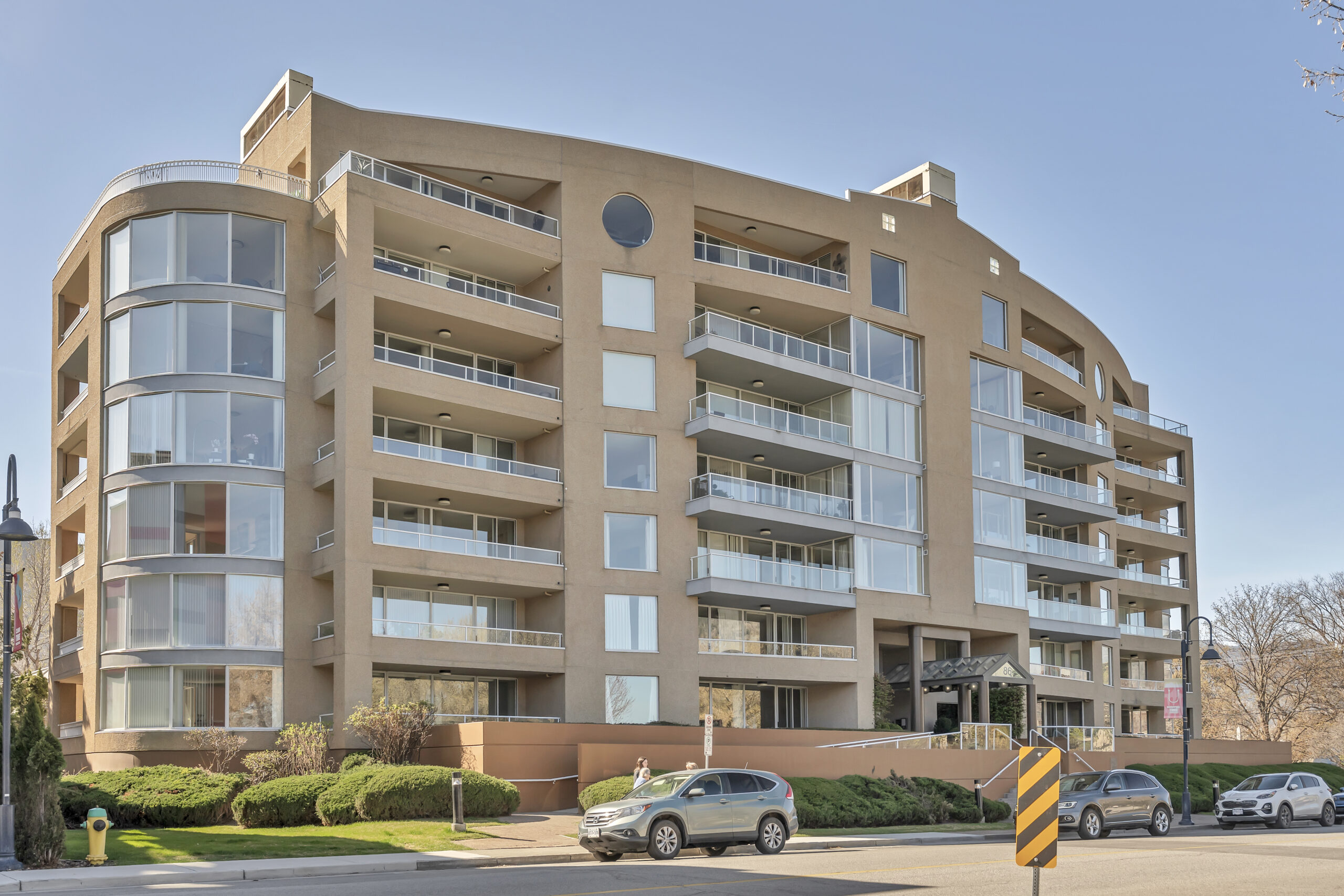 86 Lakeshore Drive 701 Penticton V2A 1B5