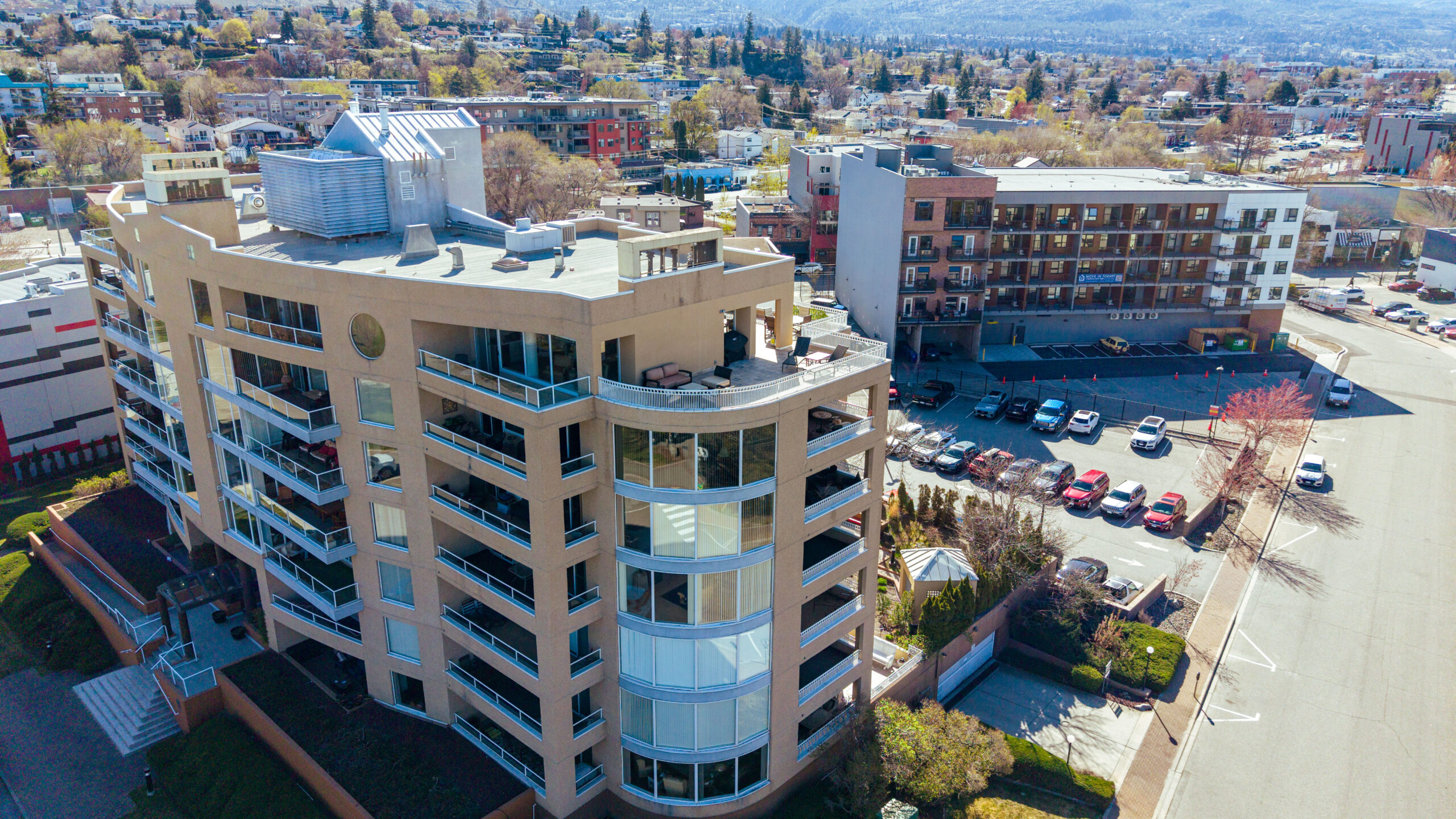 86 Lakeshore Drive 701 Penticton V2A 1B5