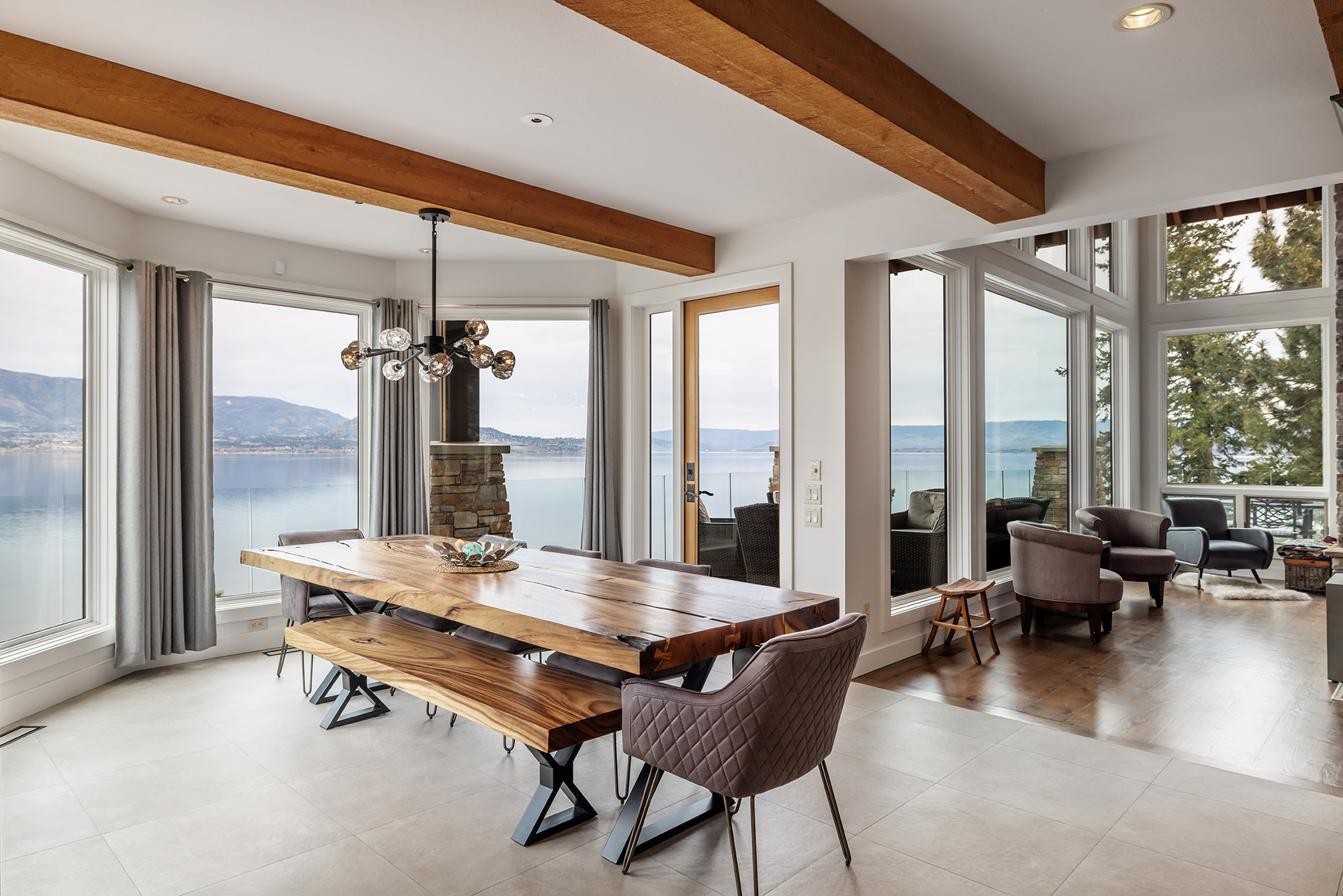 6850 Lakeshore Road Kelowna V1W 4J5