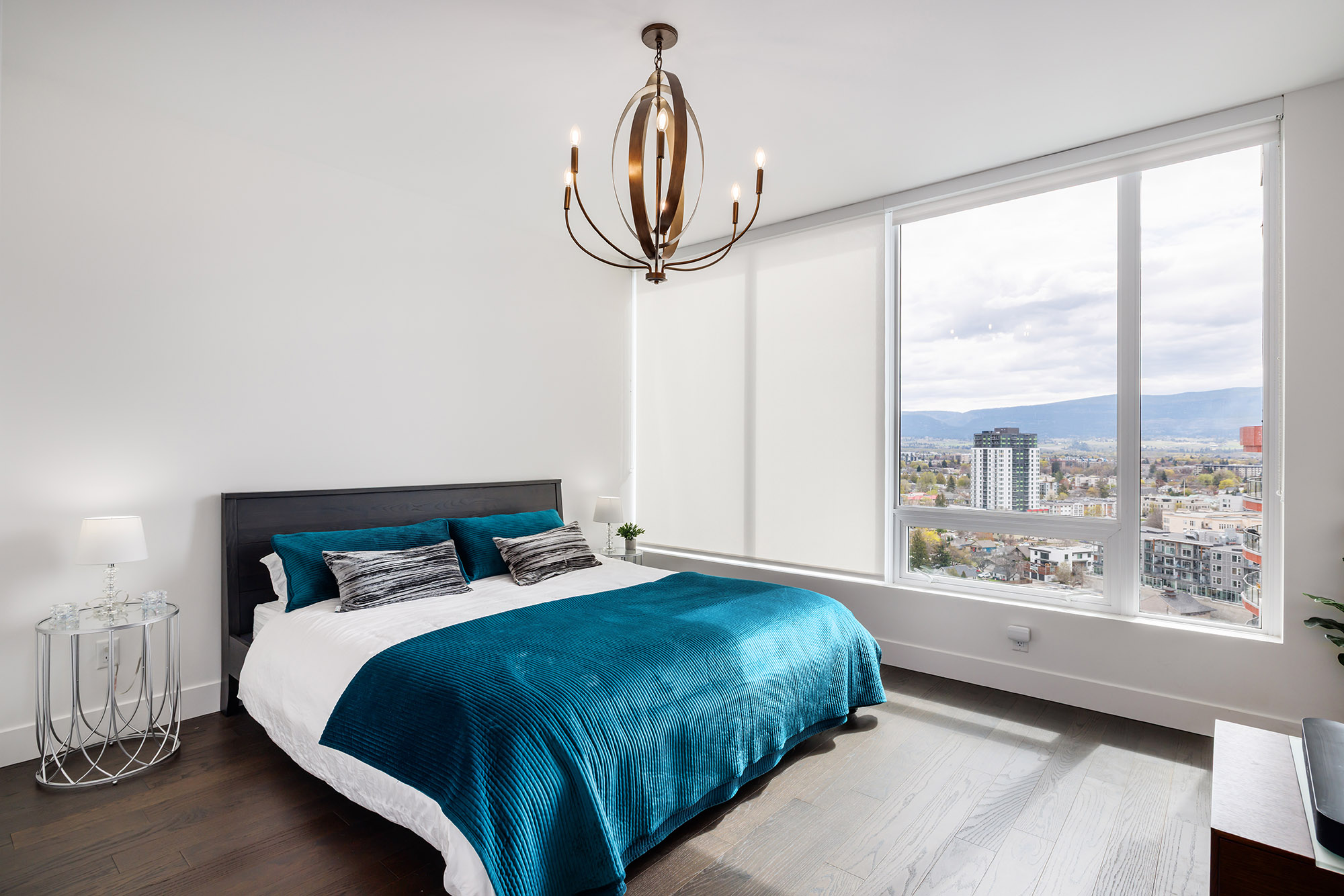 1191 Sunset Drive 1503 Kelowna V1Y 0J4