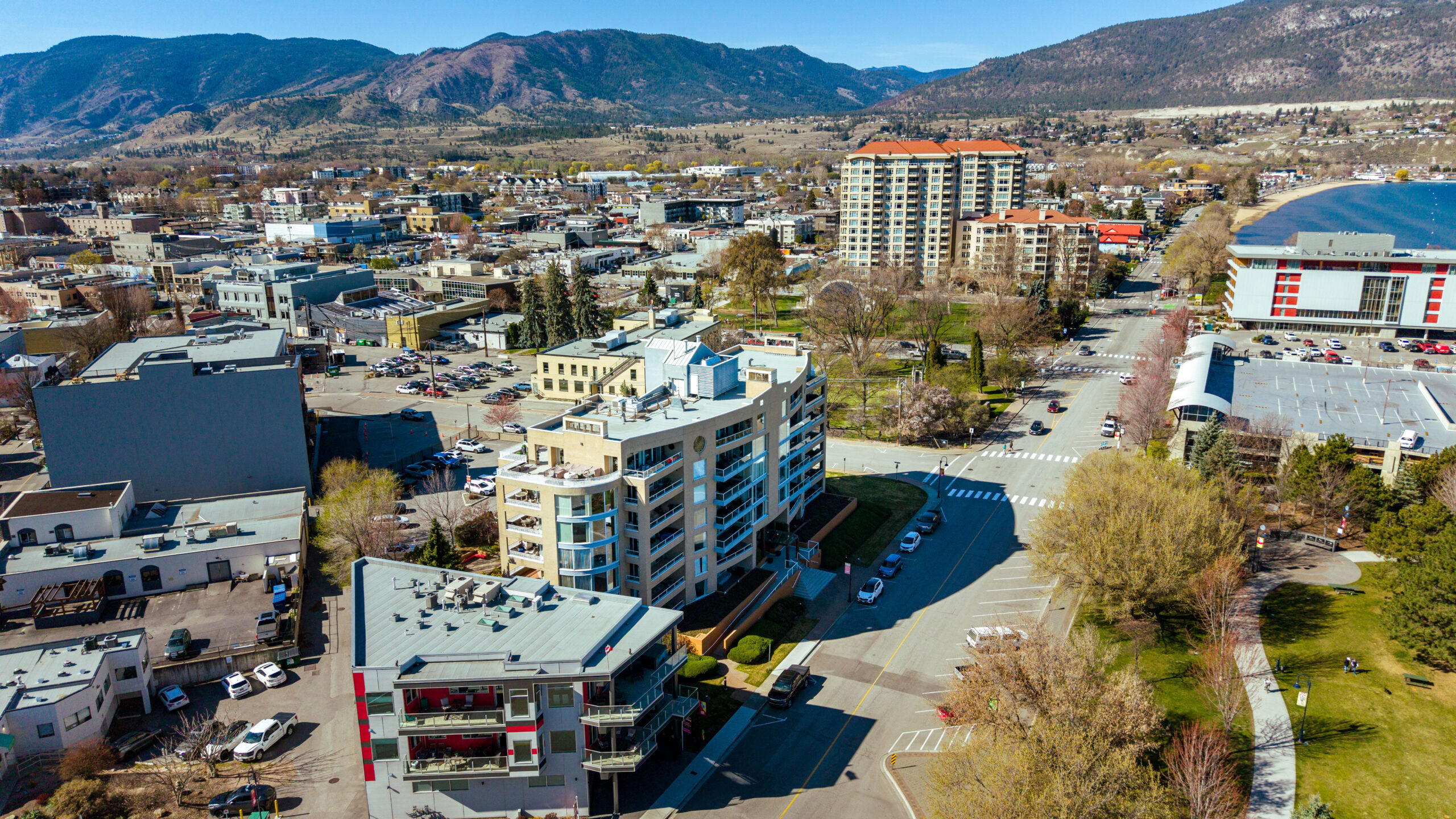 86 Lakeshore Drive 701 Penticton V2A 1B5