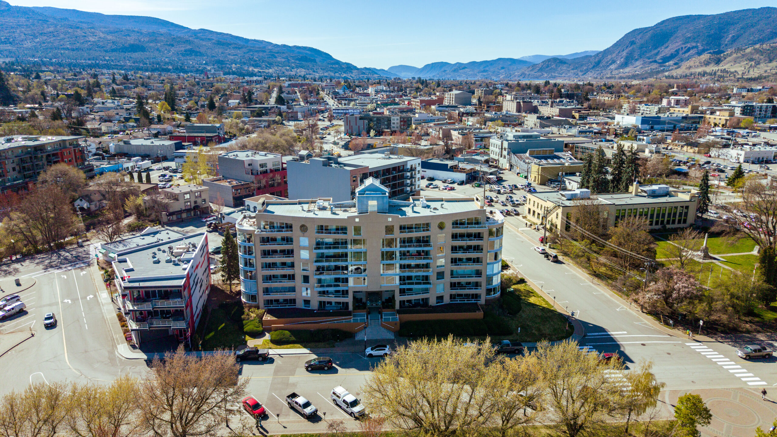 86 Lakeshore Drive 701 Penticton V2A 1B5