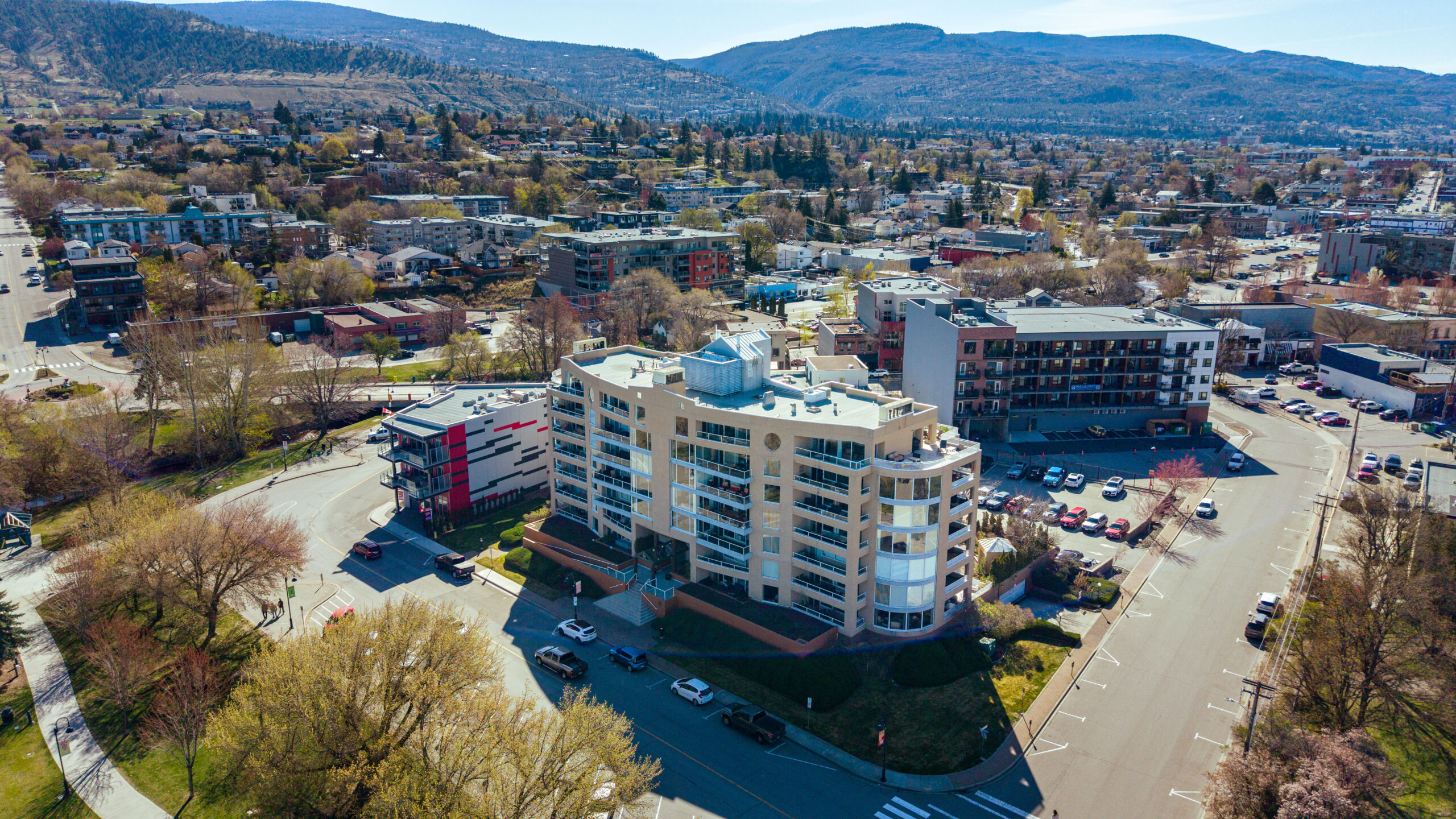 86 Lakeshore Drive 701 Penticton V2A 1B5
