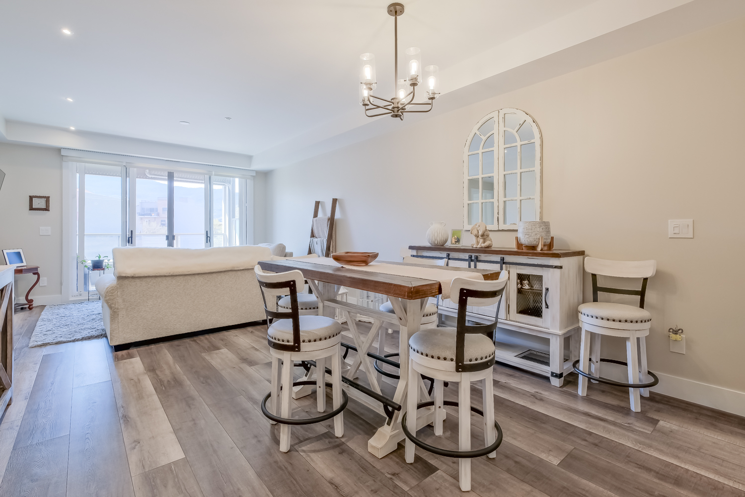 110 Ellis Street 304 Penticton V2A 4L5