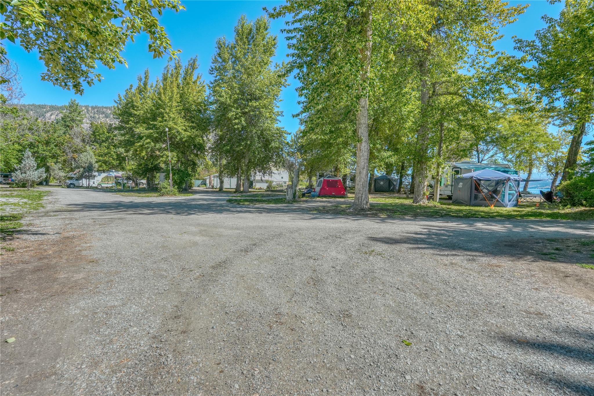 3960 Beach Avenue Peachland V0H 1X1