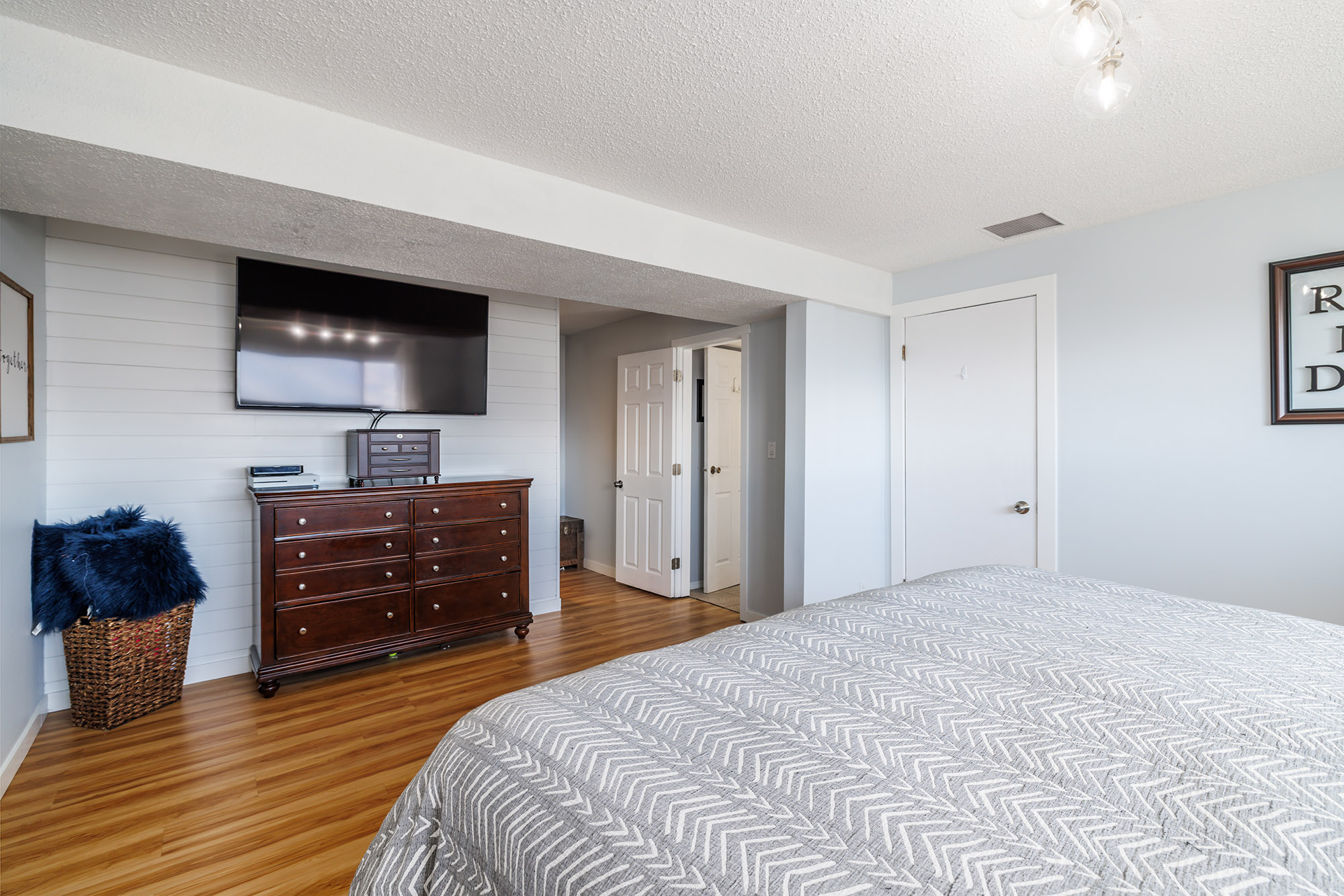 6132 Wilson Road Peachland V0H 1X7