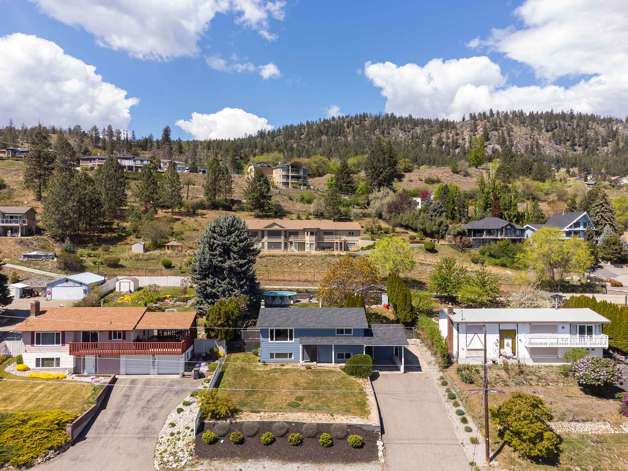 6132 Wilson Road Peachland V0H 1X7