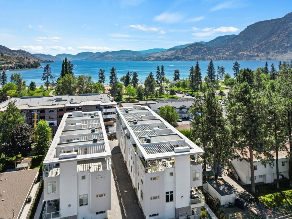 222 Lee Avenue 102 Penticton V2A 0G2