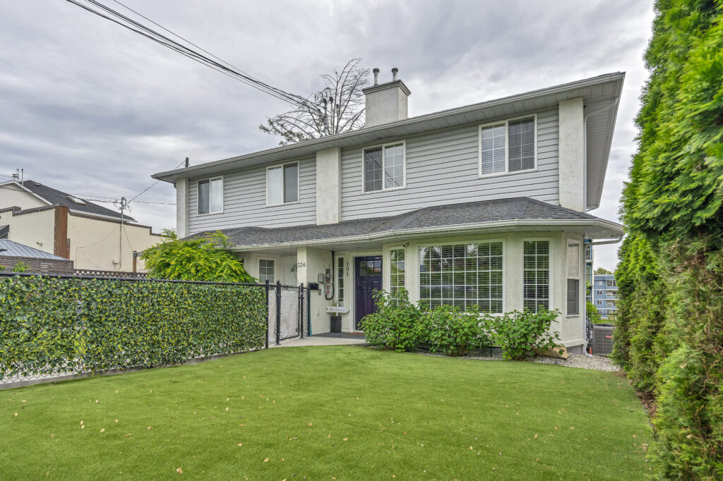 336 Vancouver Avenue 101 Penticton V2A 1A5