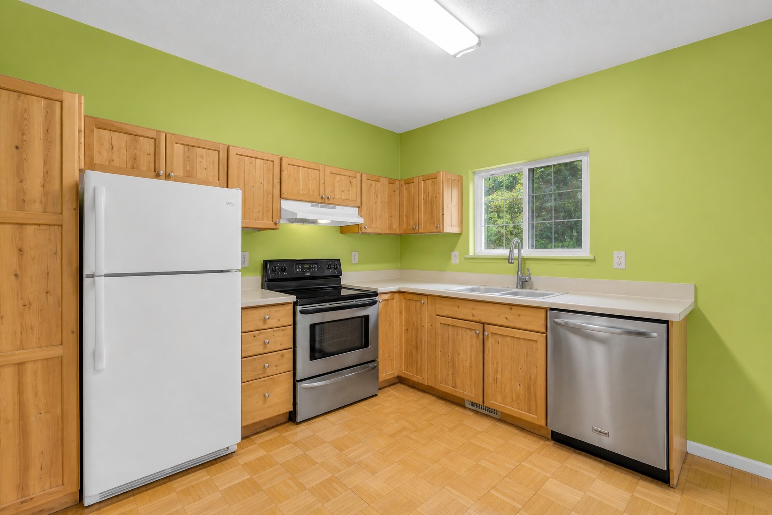 523 Grand Oro Road Kaleden V0H 1K0